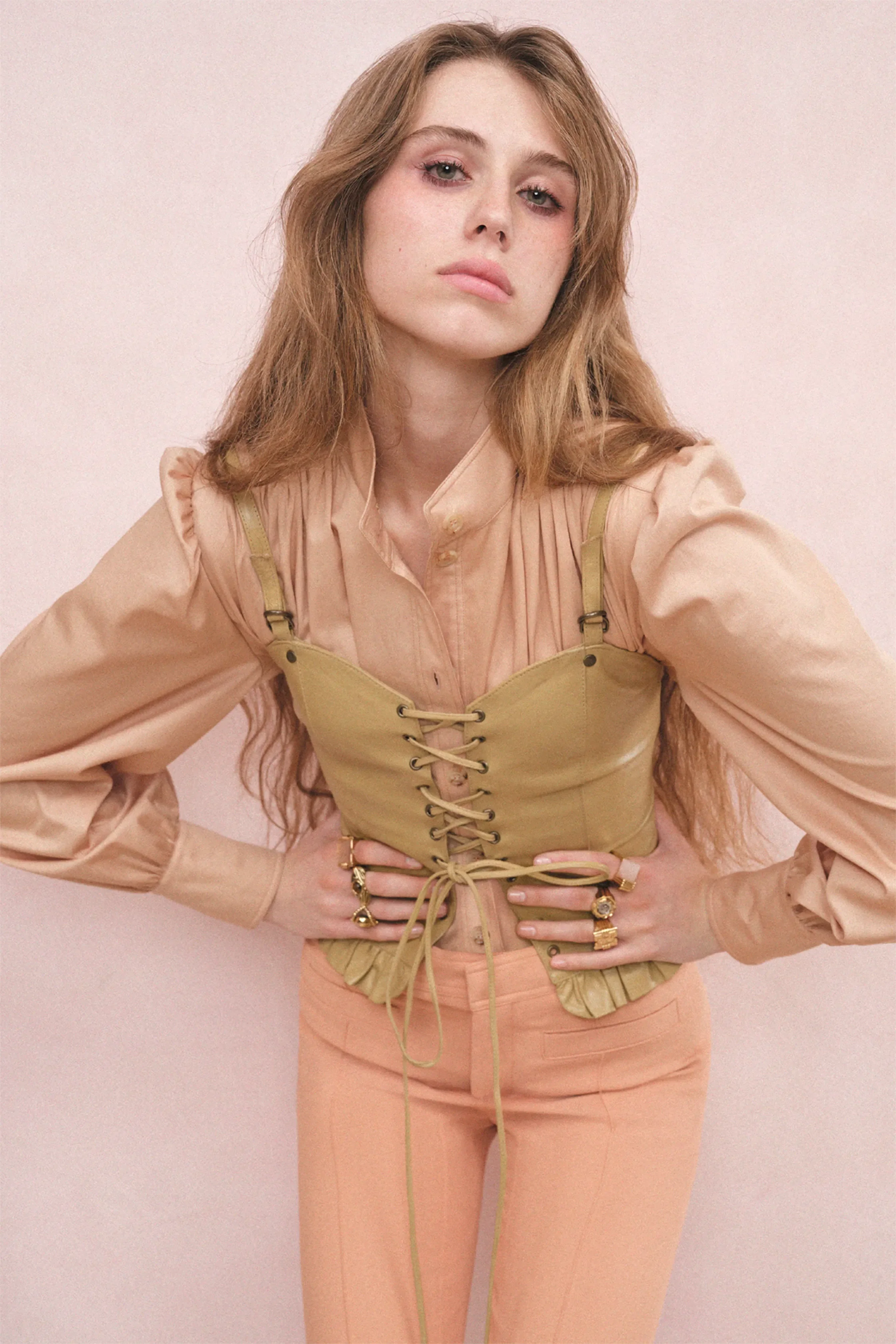 00029-chloe-resort-2027-credit-brand.webp