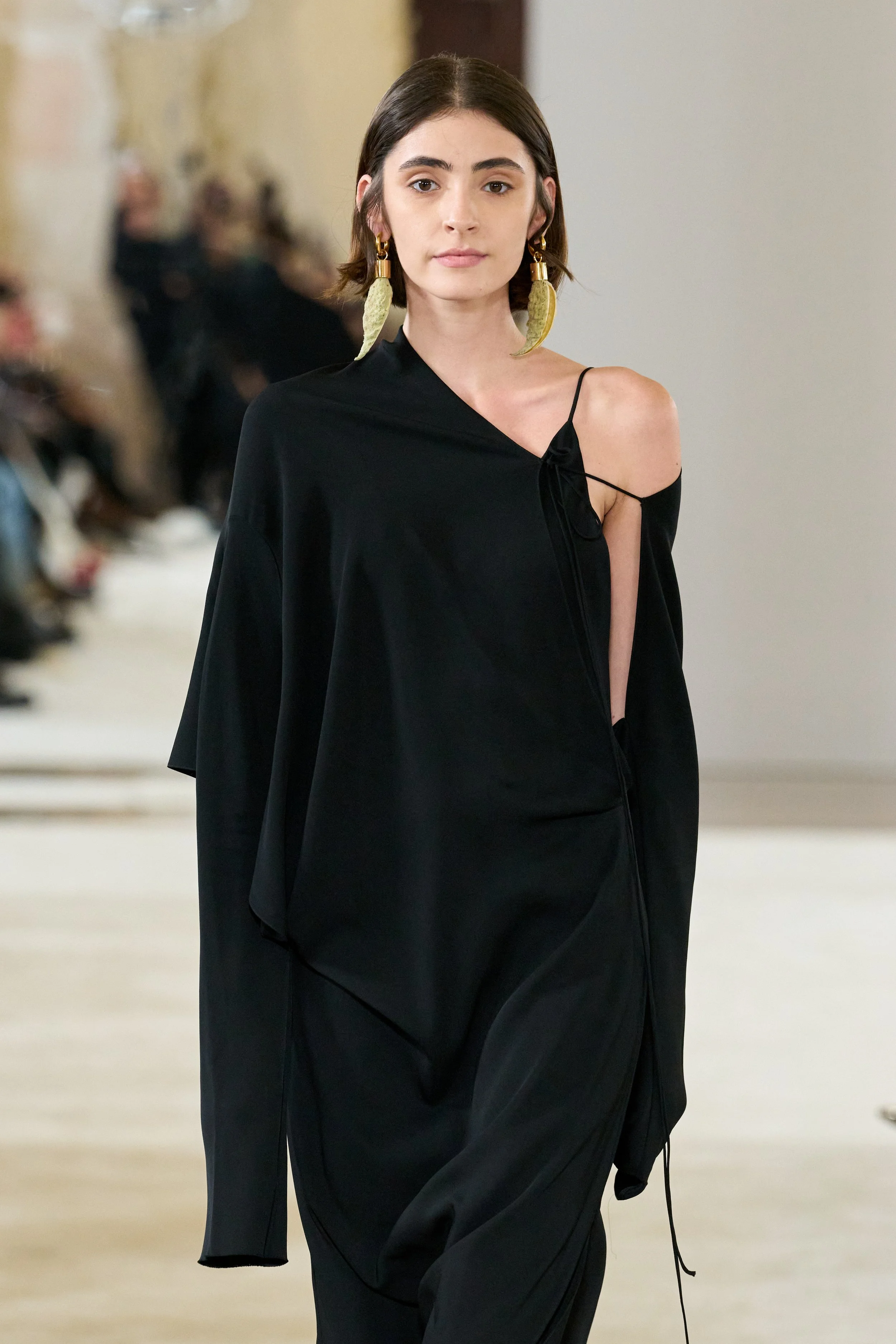 LITKOVSKA_MBBFW_SS25_15.jpg