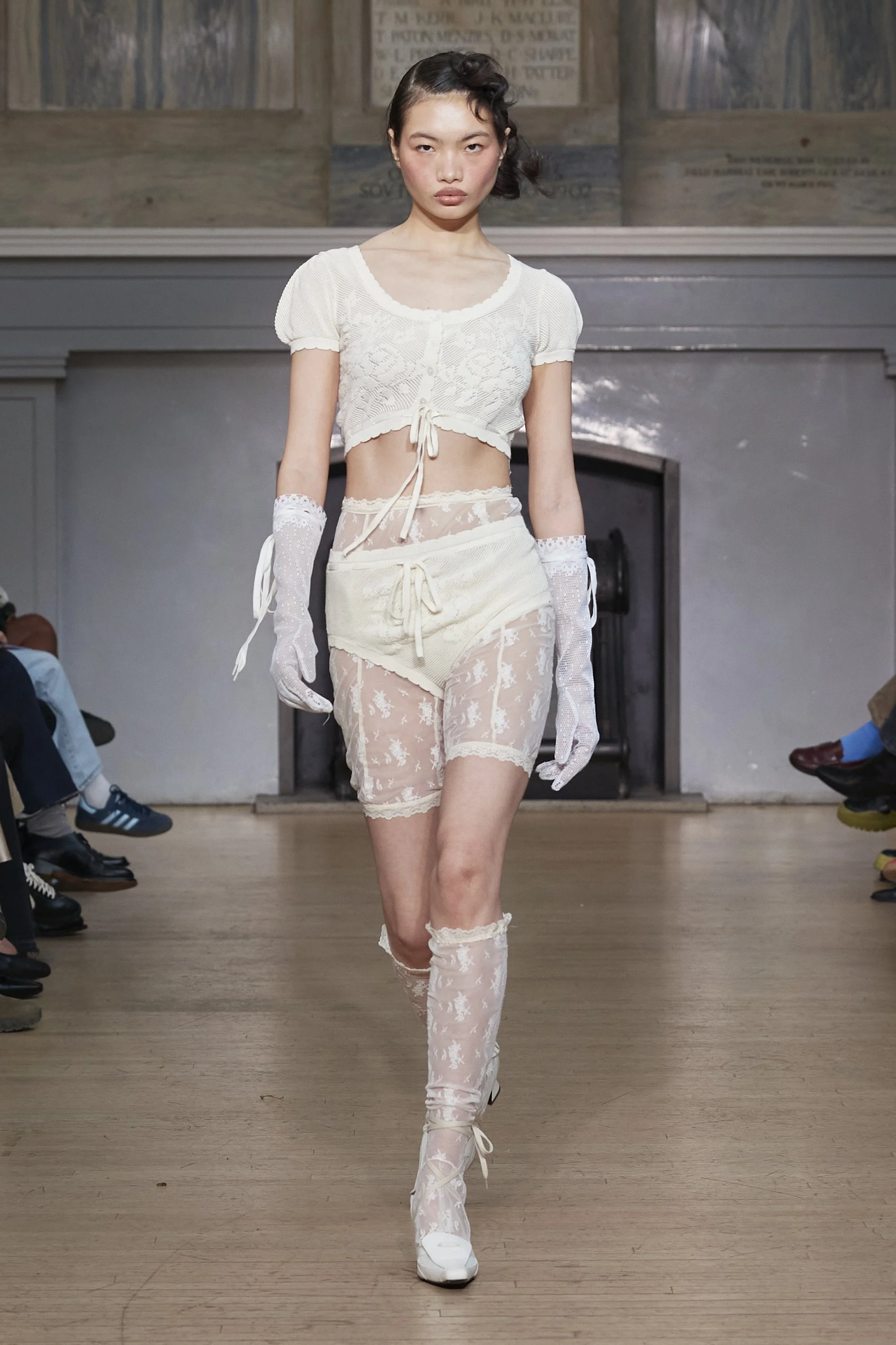 Yuhan Wang_show_looks_028.JPG
