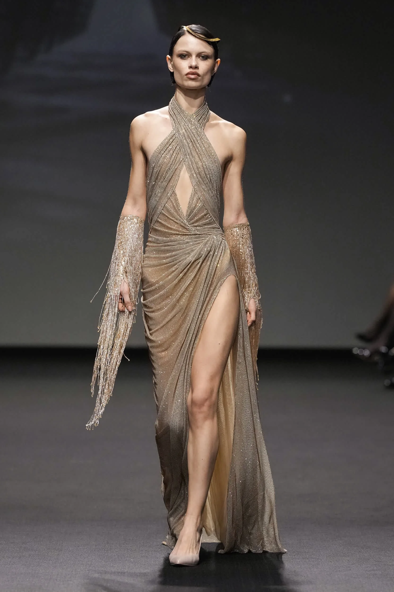 ANTOINE KAREH_DUBAI FASHION WEEK_AW25-26_008.jpg