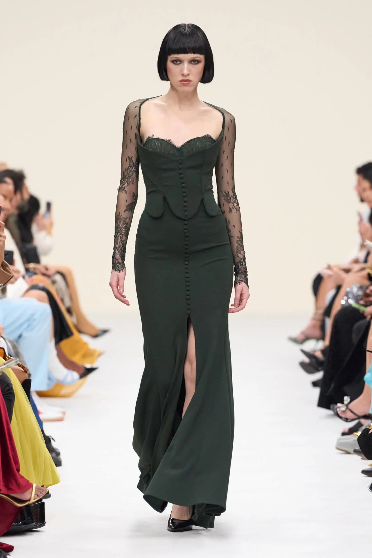 Zaki HC F25 016a.jpg