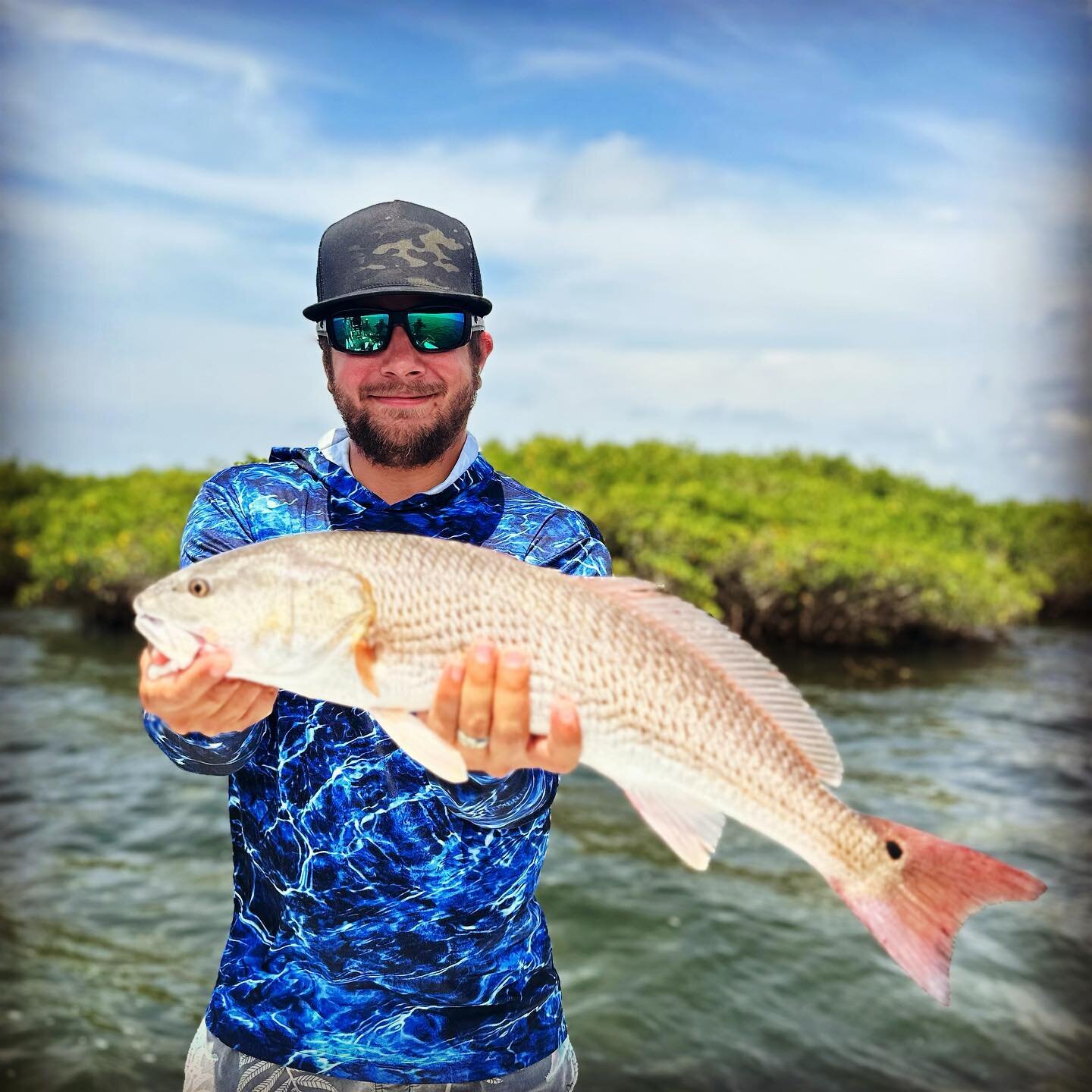 Put some big ones today with Luke and his crew. #crystalriver #captjameskerr
#crystalriverflatsfishing #fishing #naturecoast #seatrout #snook  #visitflorida #sodiumfishinggear #crystalriverfishing #inshorefishing #redfish 

www.crystalriverflatsfishi