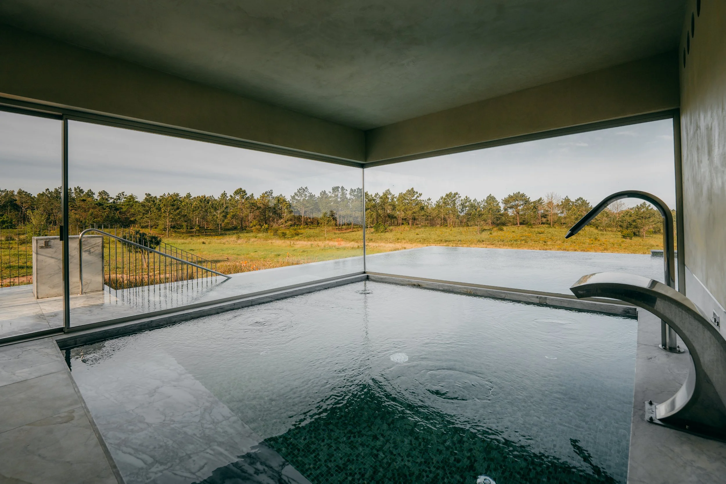 Finn Hanley - Praia Do Canal-13.jpg