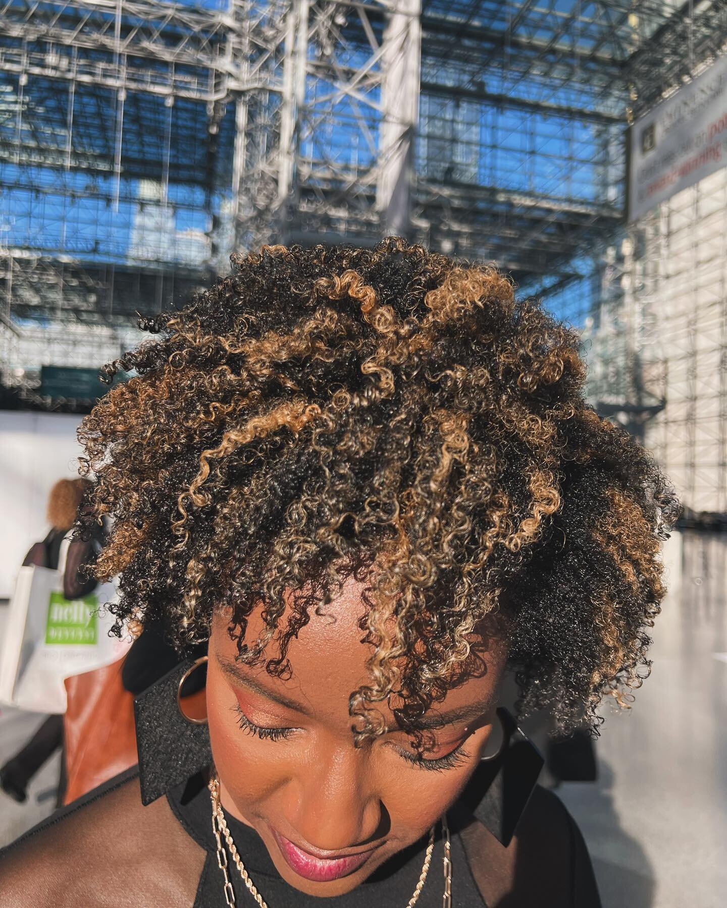 Day 1 at IBS New York @ibs_shows teaching Natural Hair 101 with my @texturevsrace Collab Coach @coiffed_by_dinah. 

I demonstrated a curl definition set on this beautiful model. 

I&rsquo;m honored to be able to share my passion and enabling  other p