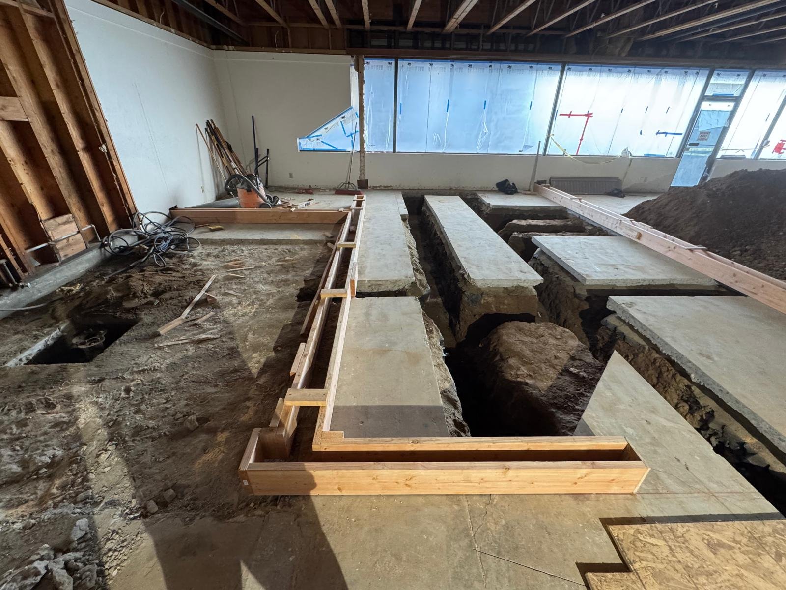 WhatsApp Image 2025-12-27 at 9.33.08 PM (6).jpeg