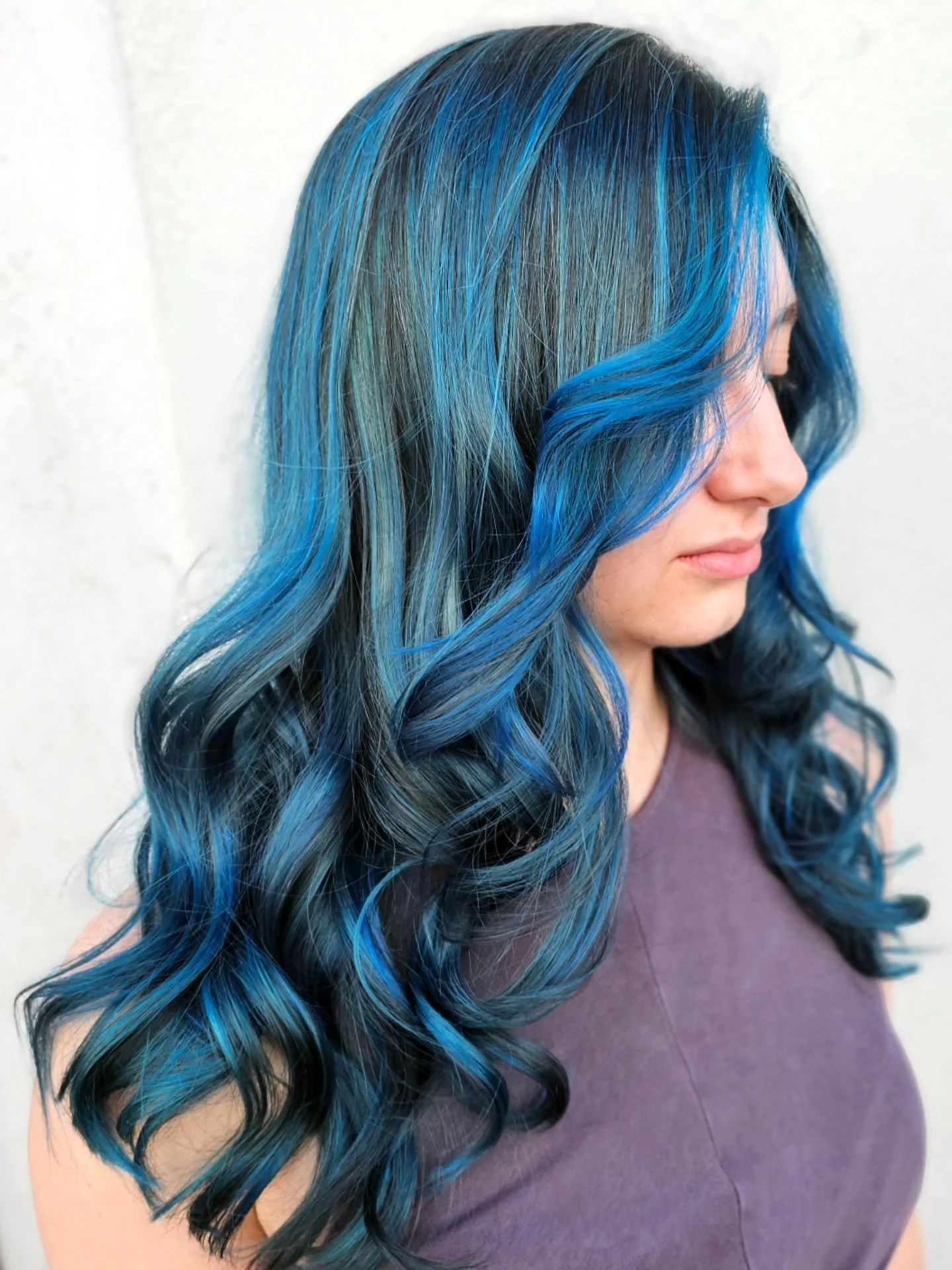 🗨🌌✨ Smokey Hair Dreams ✨🌌💙⁠

Our lovely regular Sonja was back for her bi-annual hair date &ndash; and as always, she brought the perfect vibe for a new transition. 🫶🏼

This time, she swapped her signature smokey purples 💜🌫️ for a moody, dust