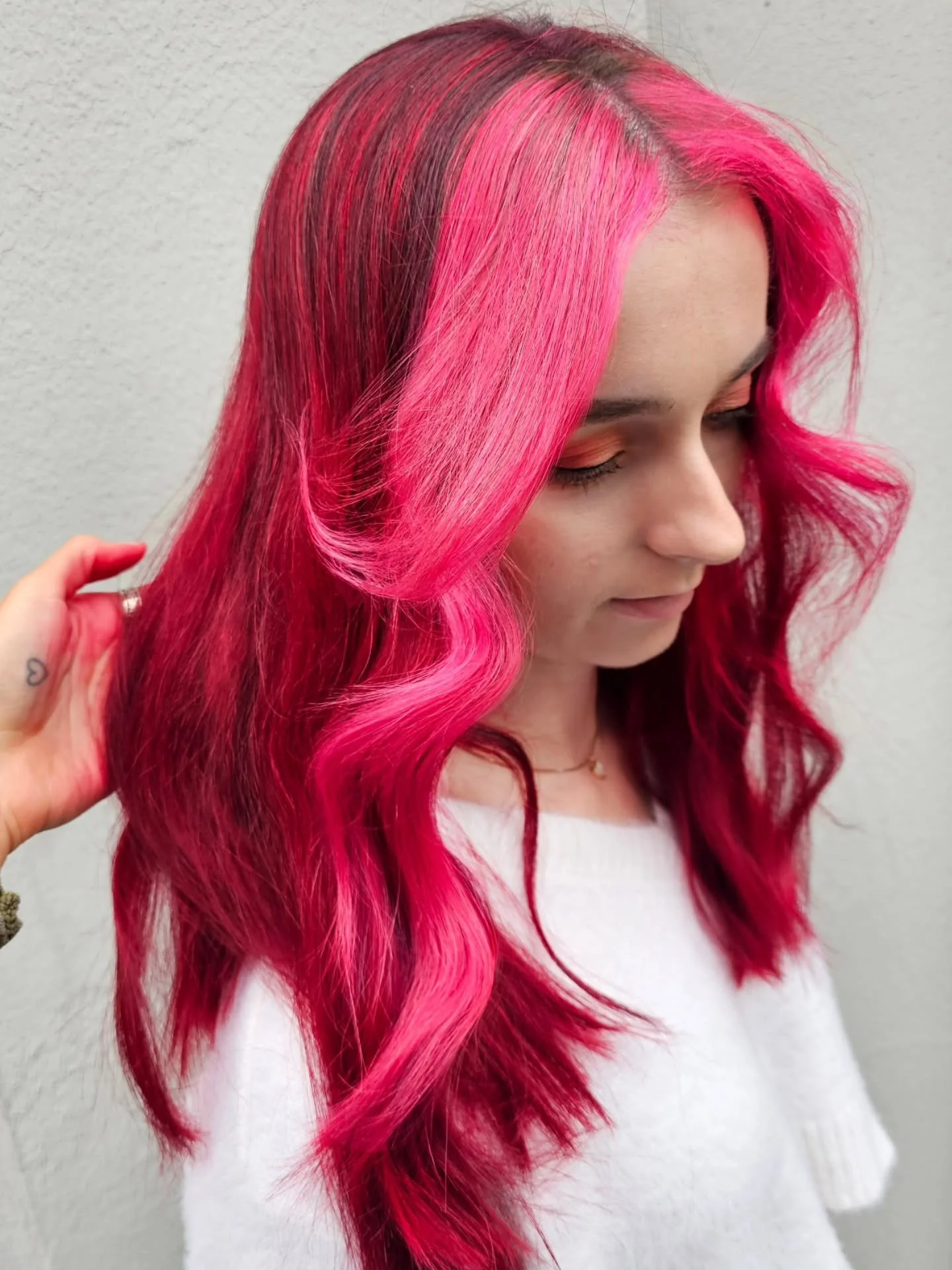 🍷🌹💖&nbsp;New Era, New Energy!&nbsp;💖🌹🍷

Our stunning regular Jaqueline came back for a&nbsp;complete hair transformation&nbsp;&mdash; and what a journey it&rsquo;s been! ✨

After rocking her bold turquoise &amp; green look for months, there was