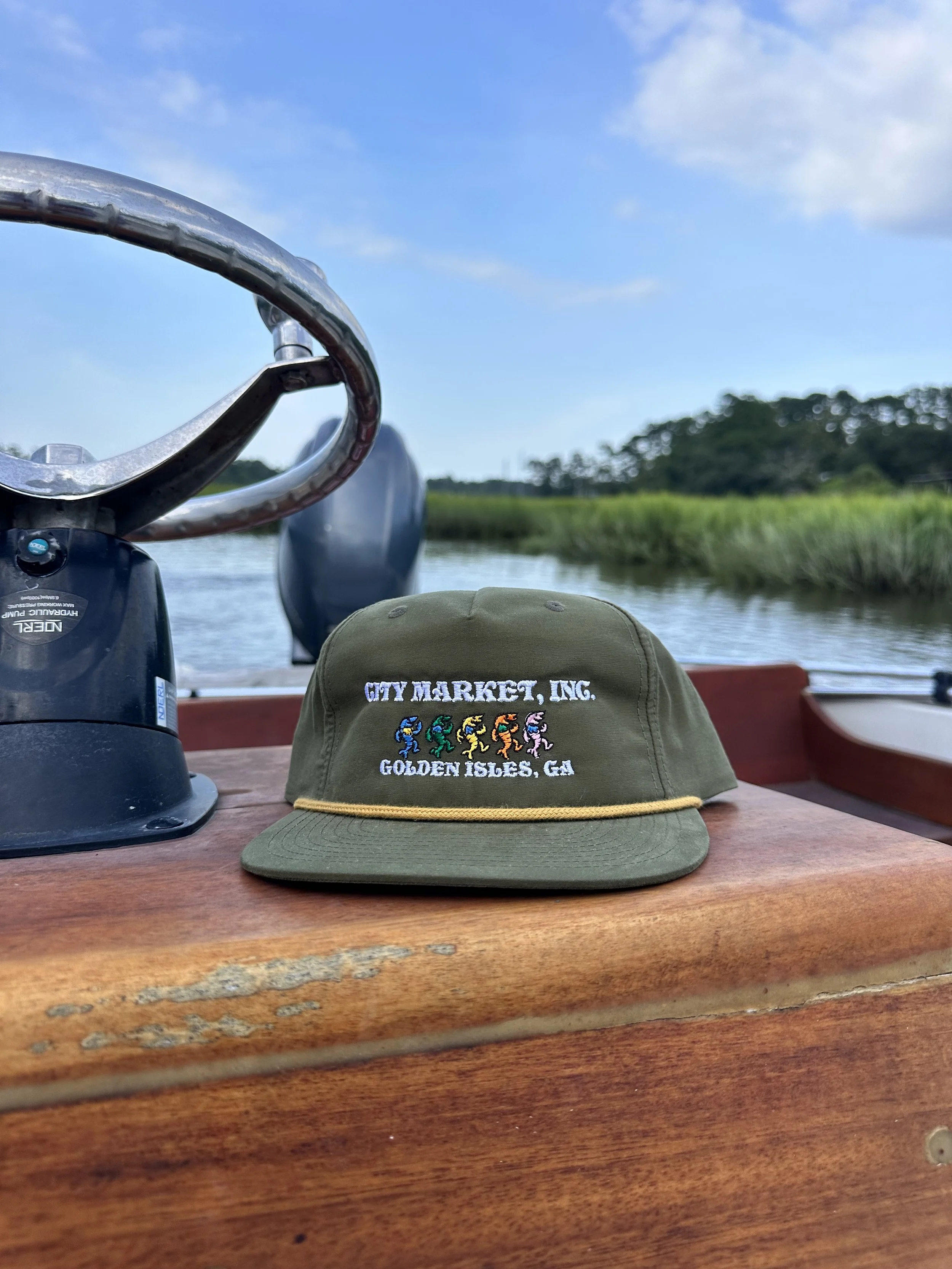 Dark Green Dancing Shrimp Green Rope Hat