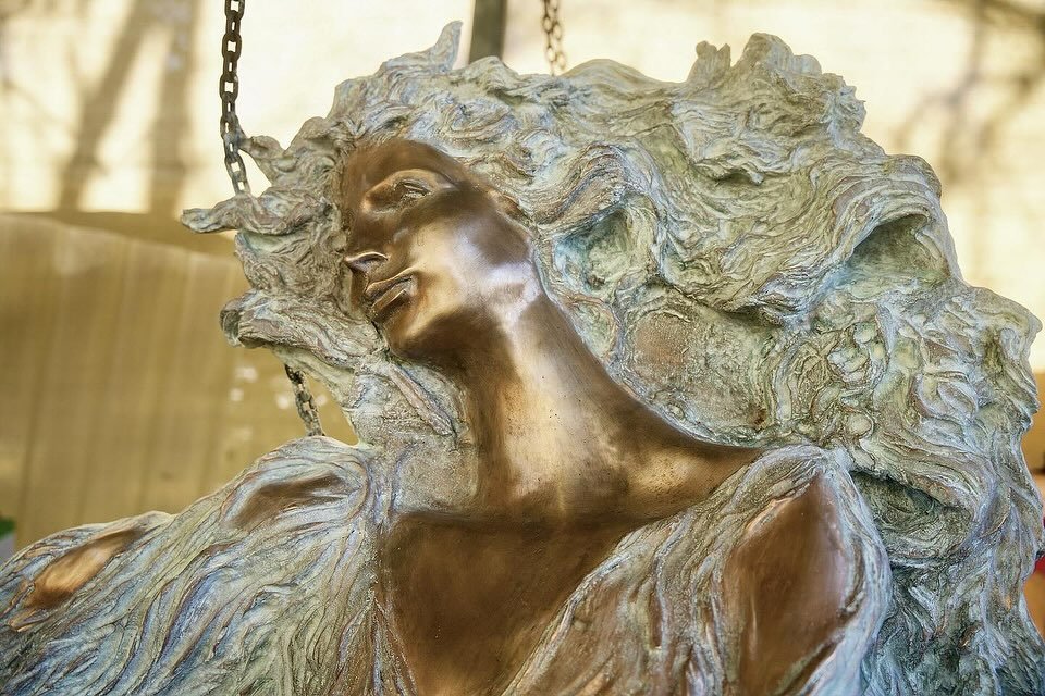 The journey of creation , sculpture can be beautiful and alive in every step of the process of creation. 

Pictured creating flame acid patina of 
Calliope - Musa Lirica
Bronze Edition
84 x 48 x 12 in
213.4 x 121.9 x 30.5 cm

#bronzesculpture 
#conte