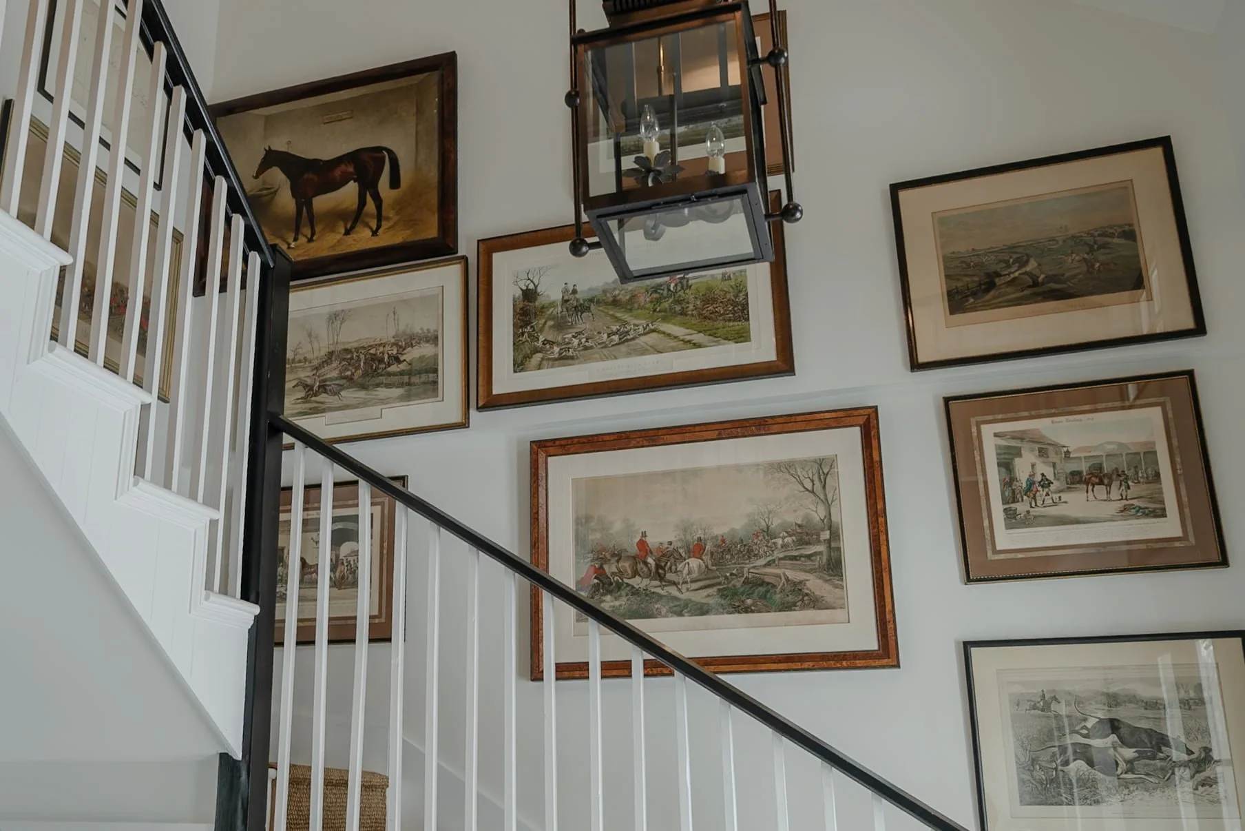 cottage-art-wall-slide.jpg
