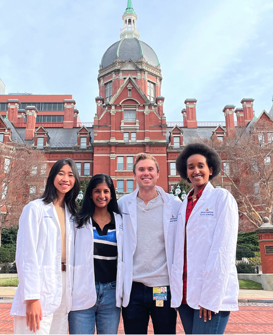 Johns Hopkins University School of Medicine Students Help Asylum Seekers Navigate Health Care System