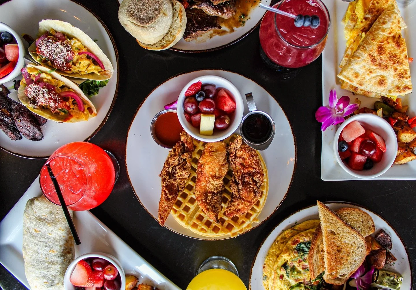Brunch is easily the best meal of the day&hellip; 🥂🥞

Enjoy an elite breakfast alongside your favorite sports teams every Saturday &amp; Sunday 🔥

🏈 + 🧇☕️= the perfect combo 

Can&rsquo;t wait to enjoy more content &amp; bites at 📍730 Tavern in