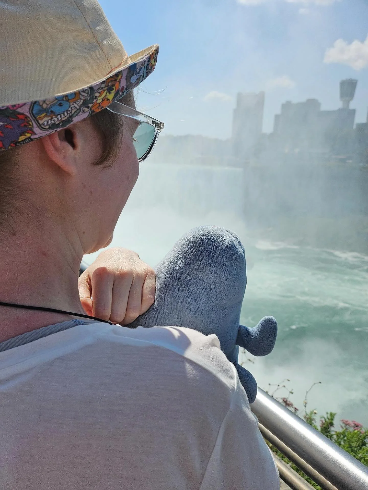 highlights, last few months. filled with dinos, waterfalls, art, ice cream, love.

and so much else - but these good things have been good to me. I&rsquo;m grateful