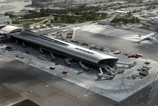 MIA - Concourse J / Miami, FL / Gordon, Inc
