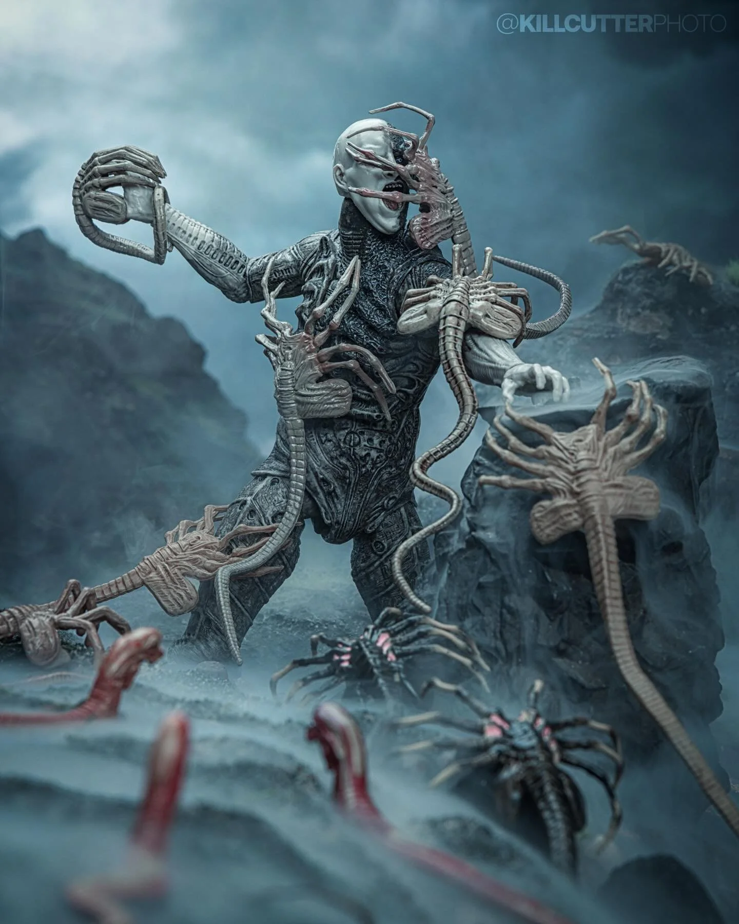 On LV-223, the Engineer learned too late &ndash; their weapon had already evolved.

&ldquo;The Last Engineer&rdquo;
I couldn&rsquo;t get this edited in time for Alien Day but better late than never, I suppose. This  was a fun scene to construct and t
