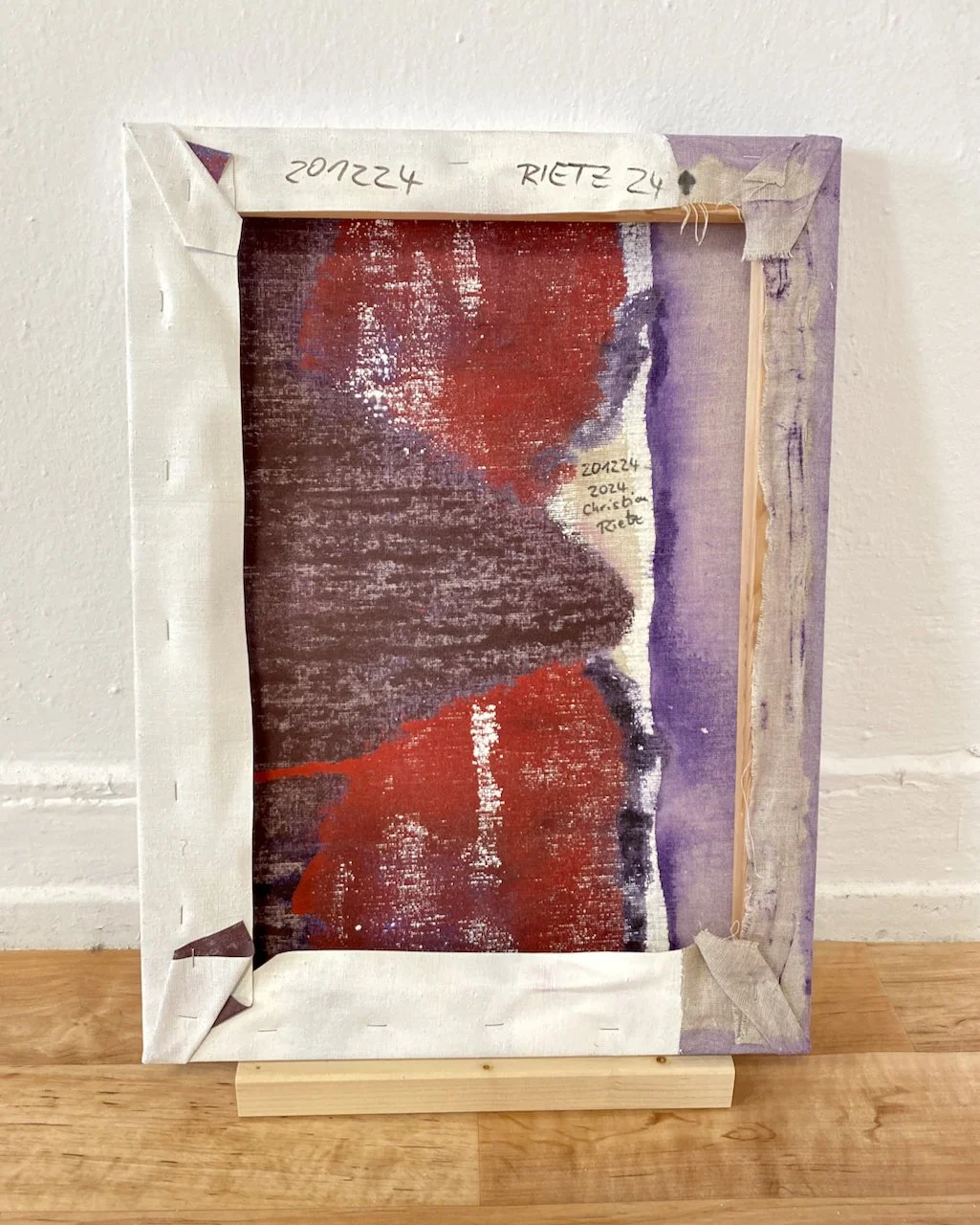 201224 back view, 2024, 54 x 40 cm, oil and acrylic on raw linen