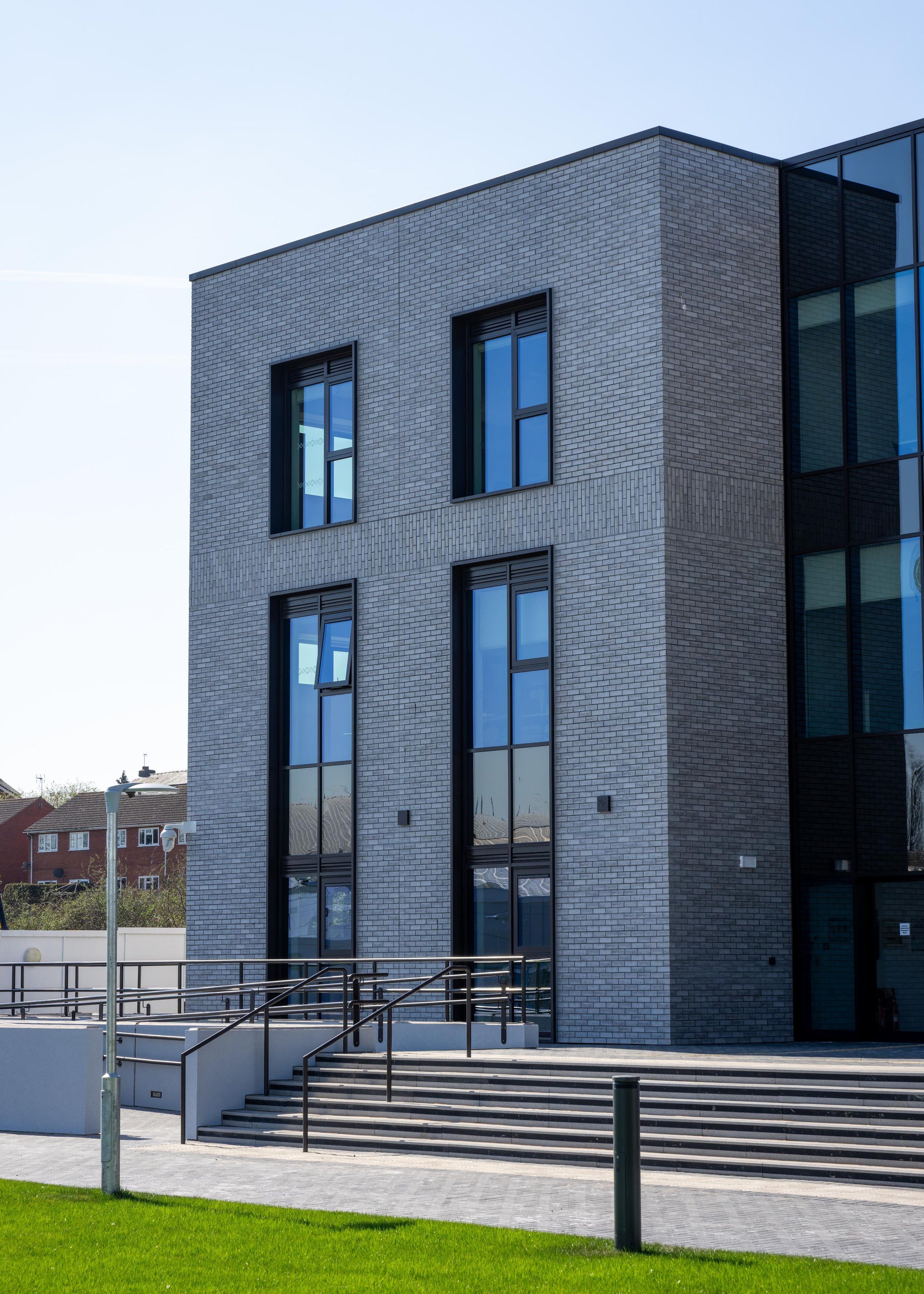 UOW31.jpg