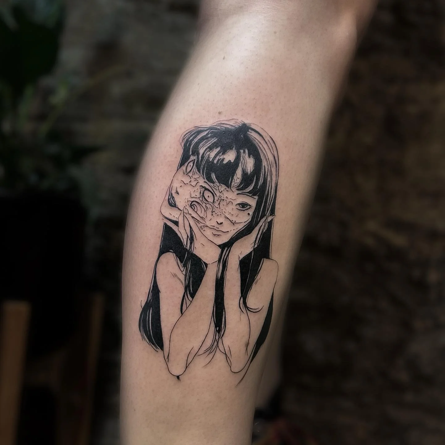 Thrilled to have had the incredible opportunity to tattoo Tomie from Junji Ito's captivating manga series today! 💗

A heartfelt shoutout to Ellie for embarking on a journey all the way from Hawthorn to get this unique piece tattooed, you don&rsquo;t