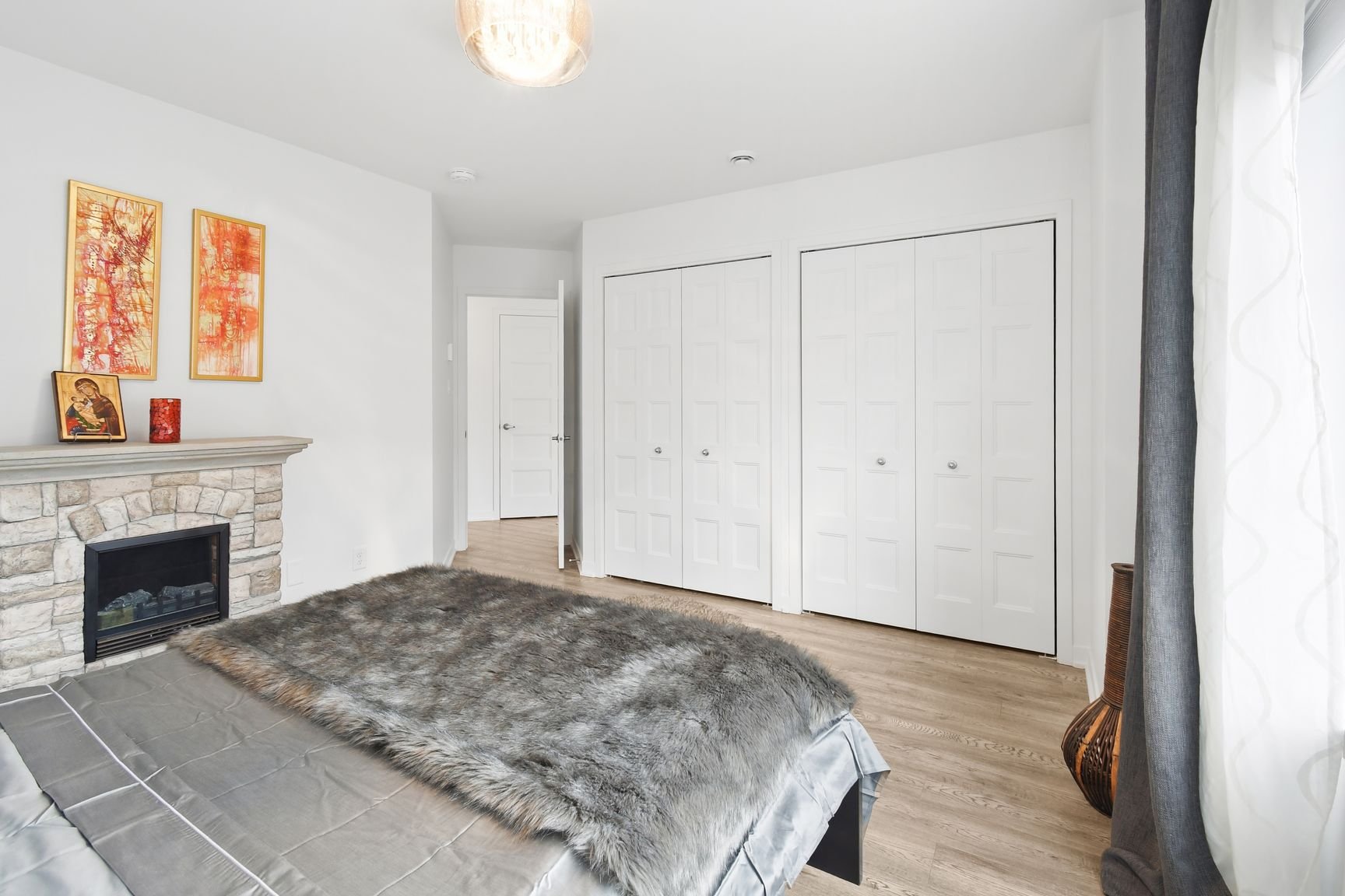 526 Papineau - Chambre
