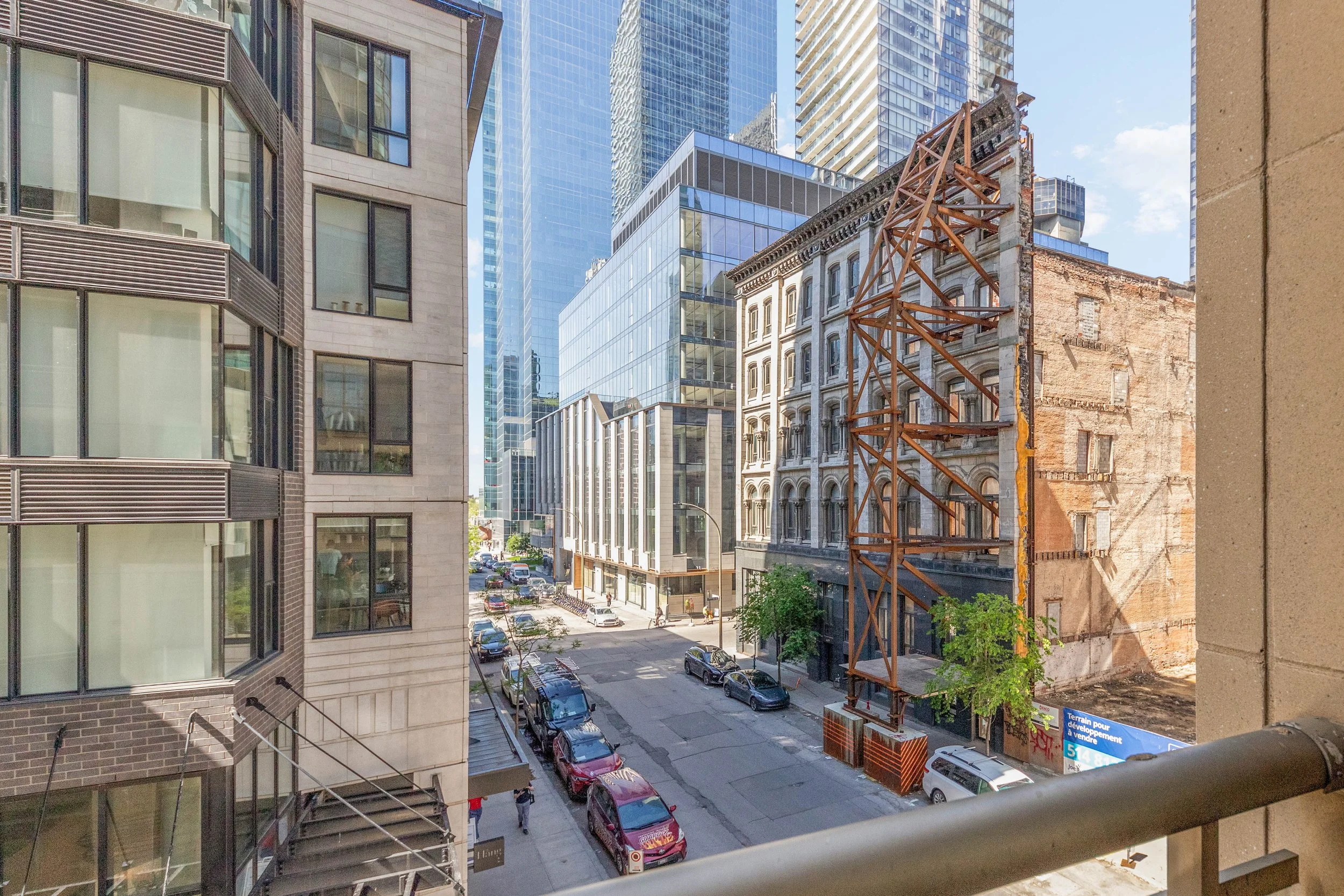 308-650 rue Notre-Dame Ouest (19).jpg