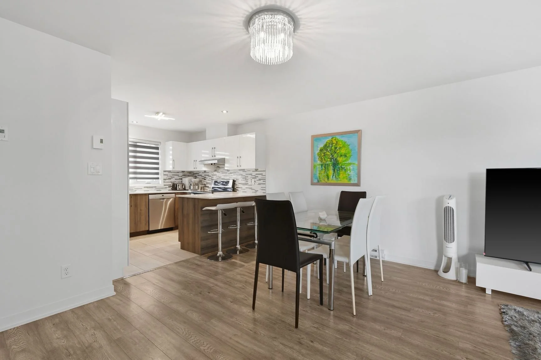 526 Papineau - Salle à manger