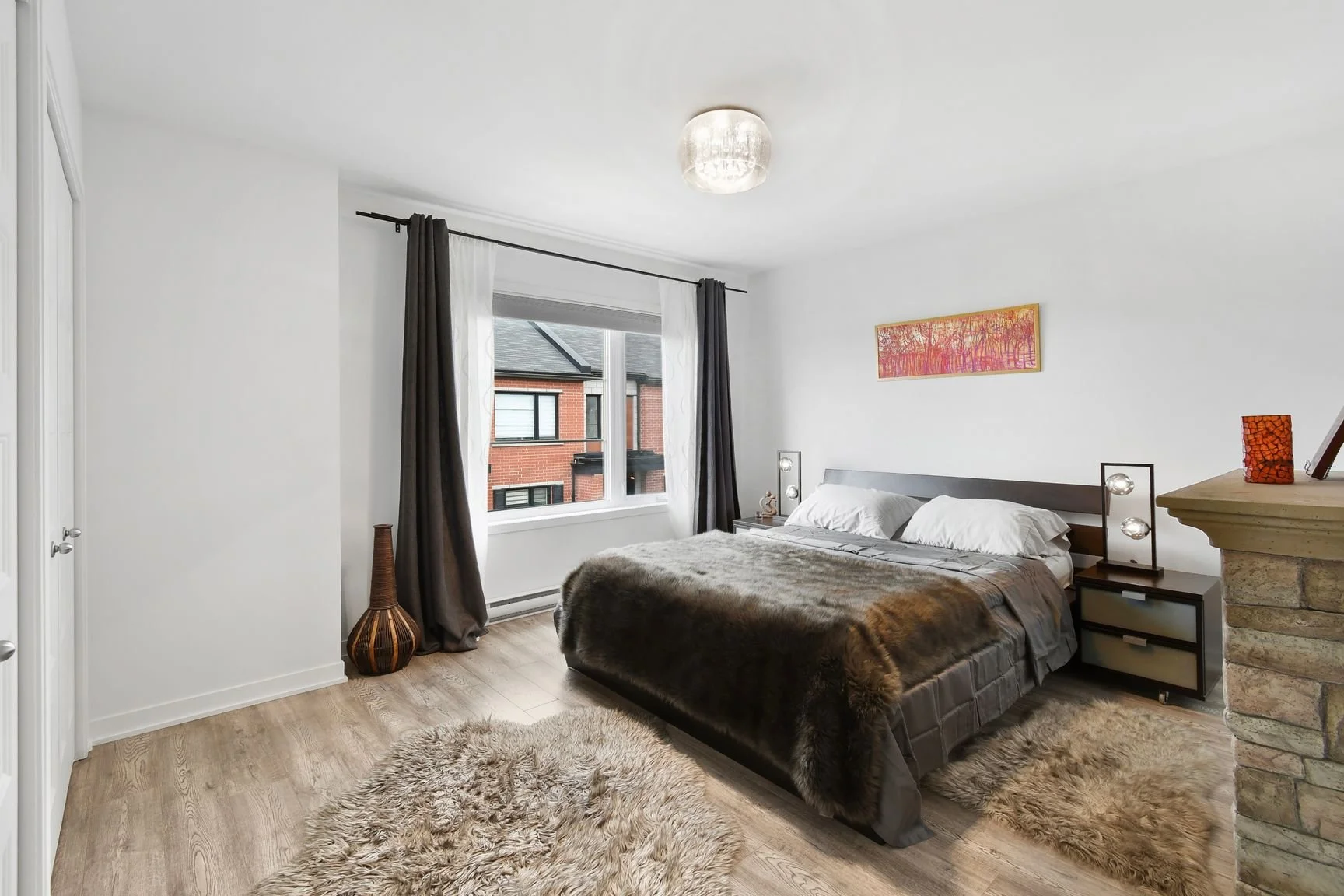 526 Papineau - Chambre