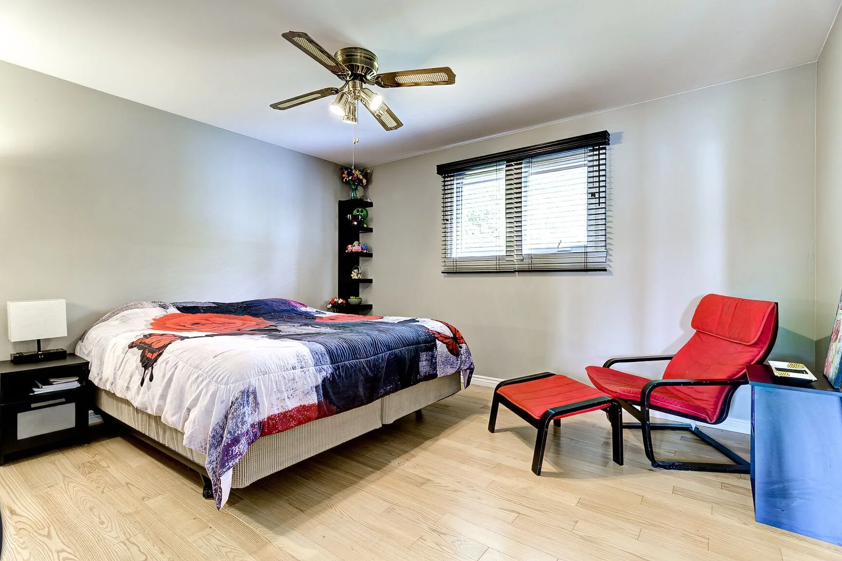 0029-Guichet-Immobilier-3221-Edgar-29.jpg