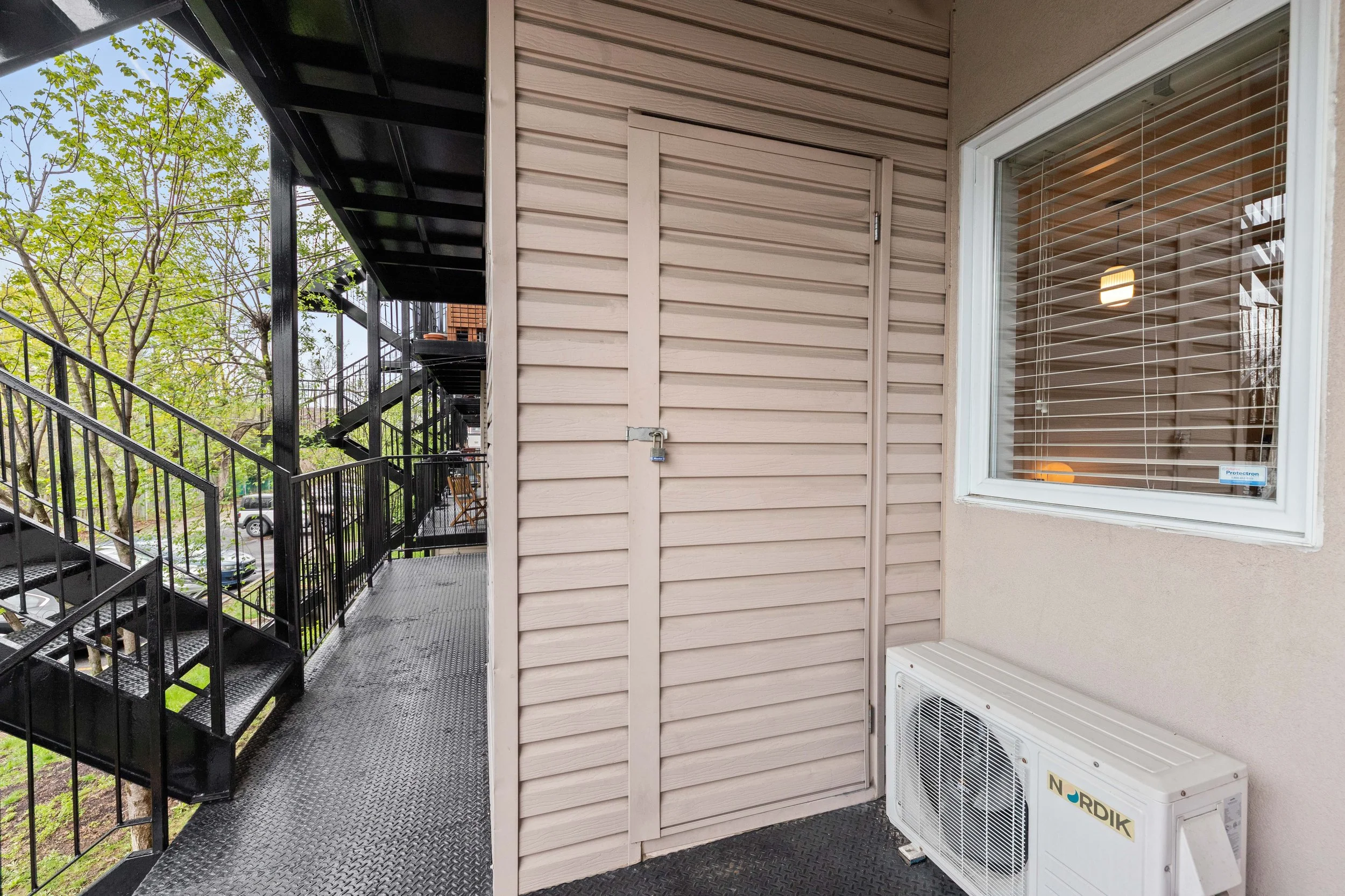 Balcon 9920 Lajeunesse app.3 - 2.jpg