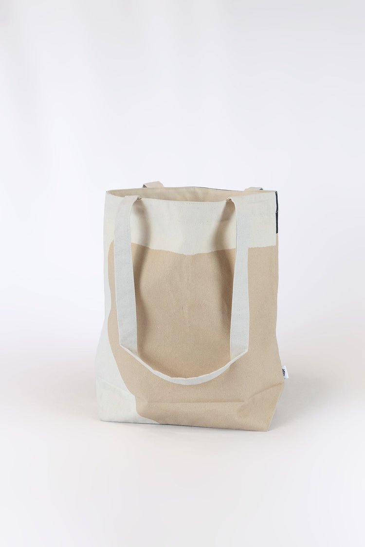 tote-paloma-sand-2-upton_7310f64c-aa02-4ef5-94fa-1df20144035c_750x.jpg