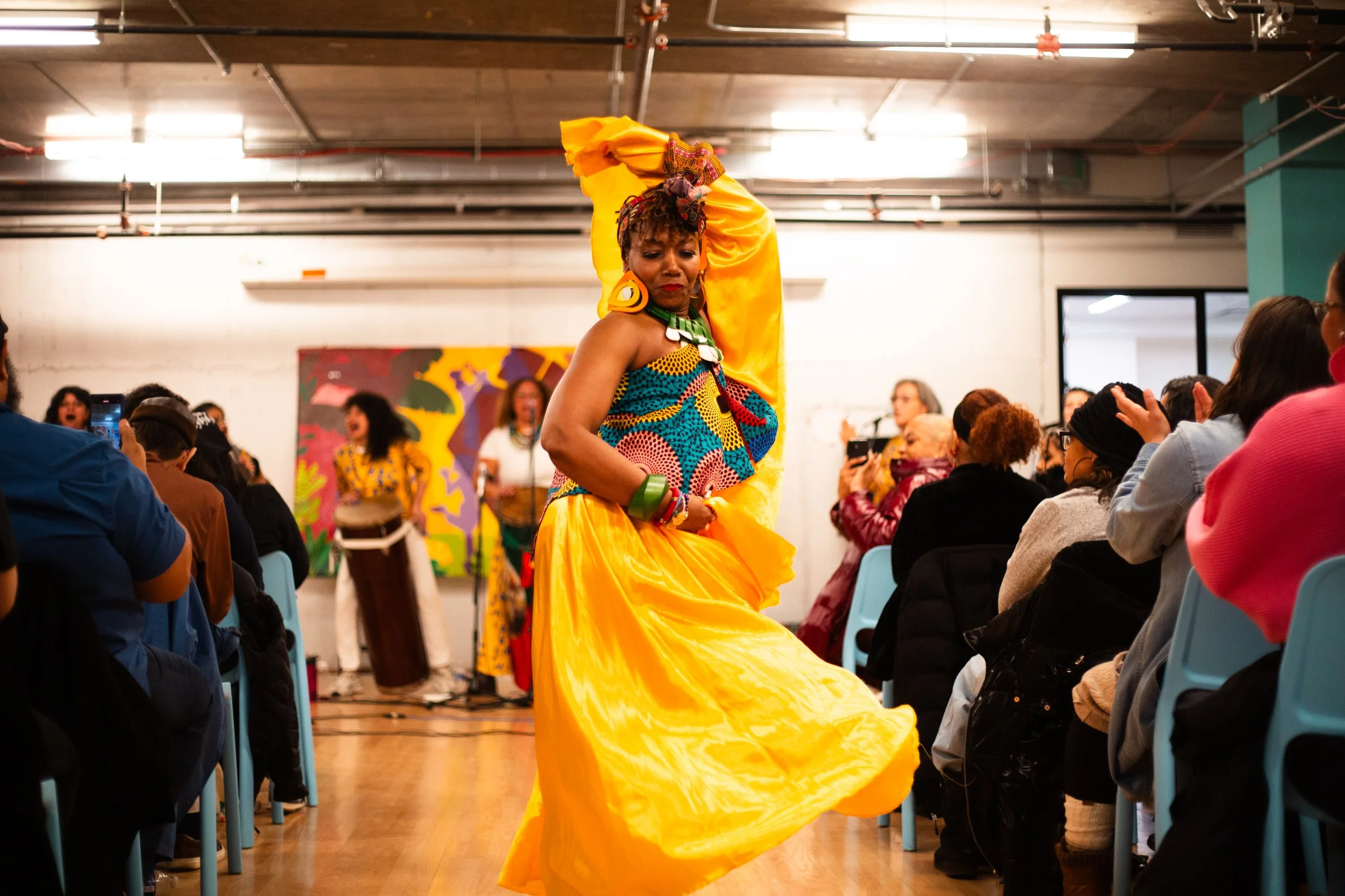 Caminando: Bompleneras &amp; Legacy Women in Concert at Ile Oyin 