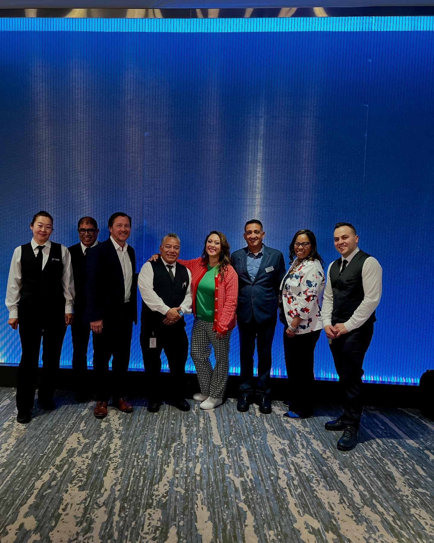 Yesterday, Team Elevated, led by Nani Sciortino, delivered seamless event management for a dynamic one-day forum in Chicago, part of a multi-city event series for our client. 

The event brought together 60+ speakers across in-person sessions, roundt