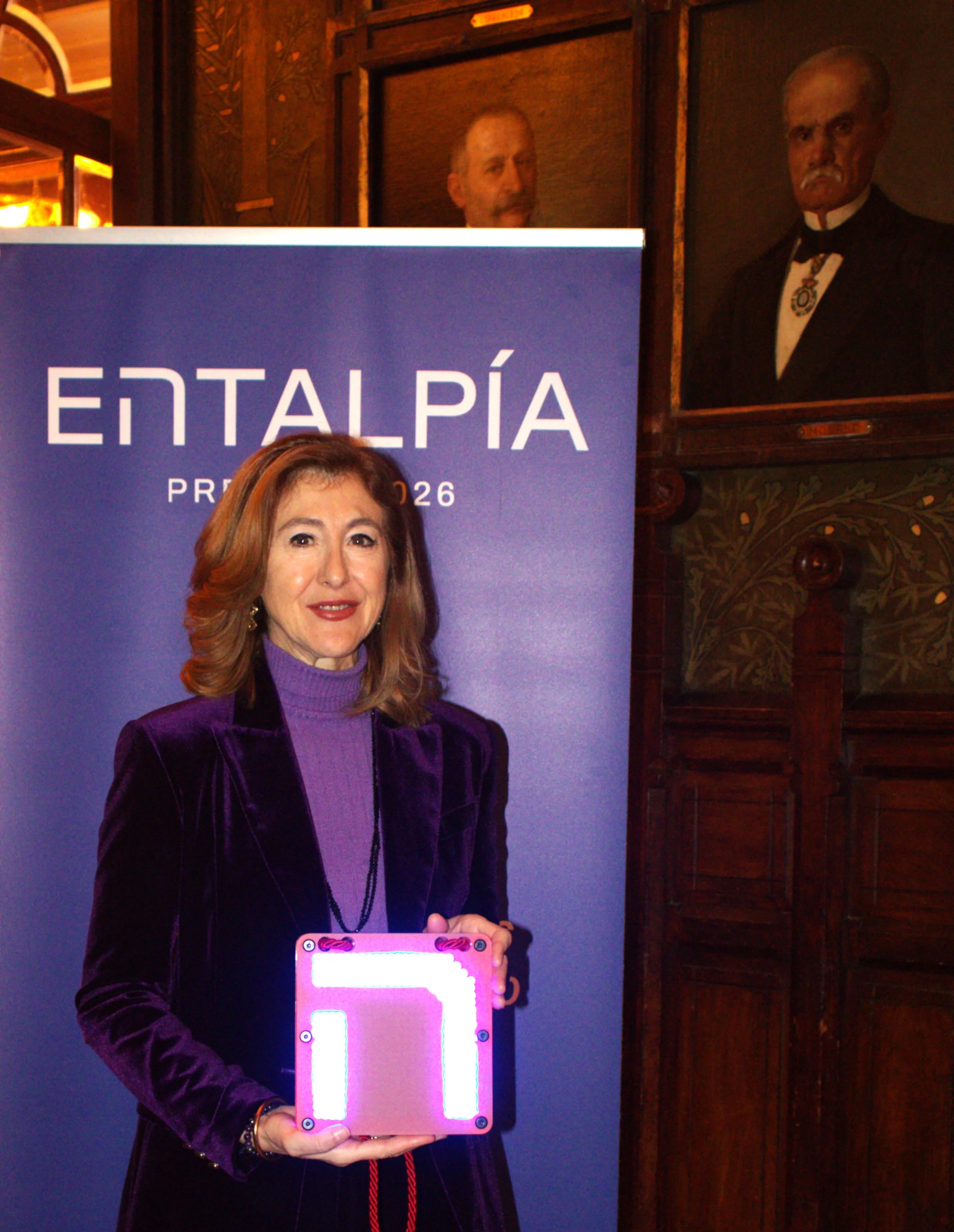 Laura Urquizu-Artefacto.jpg