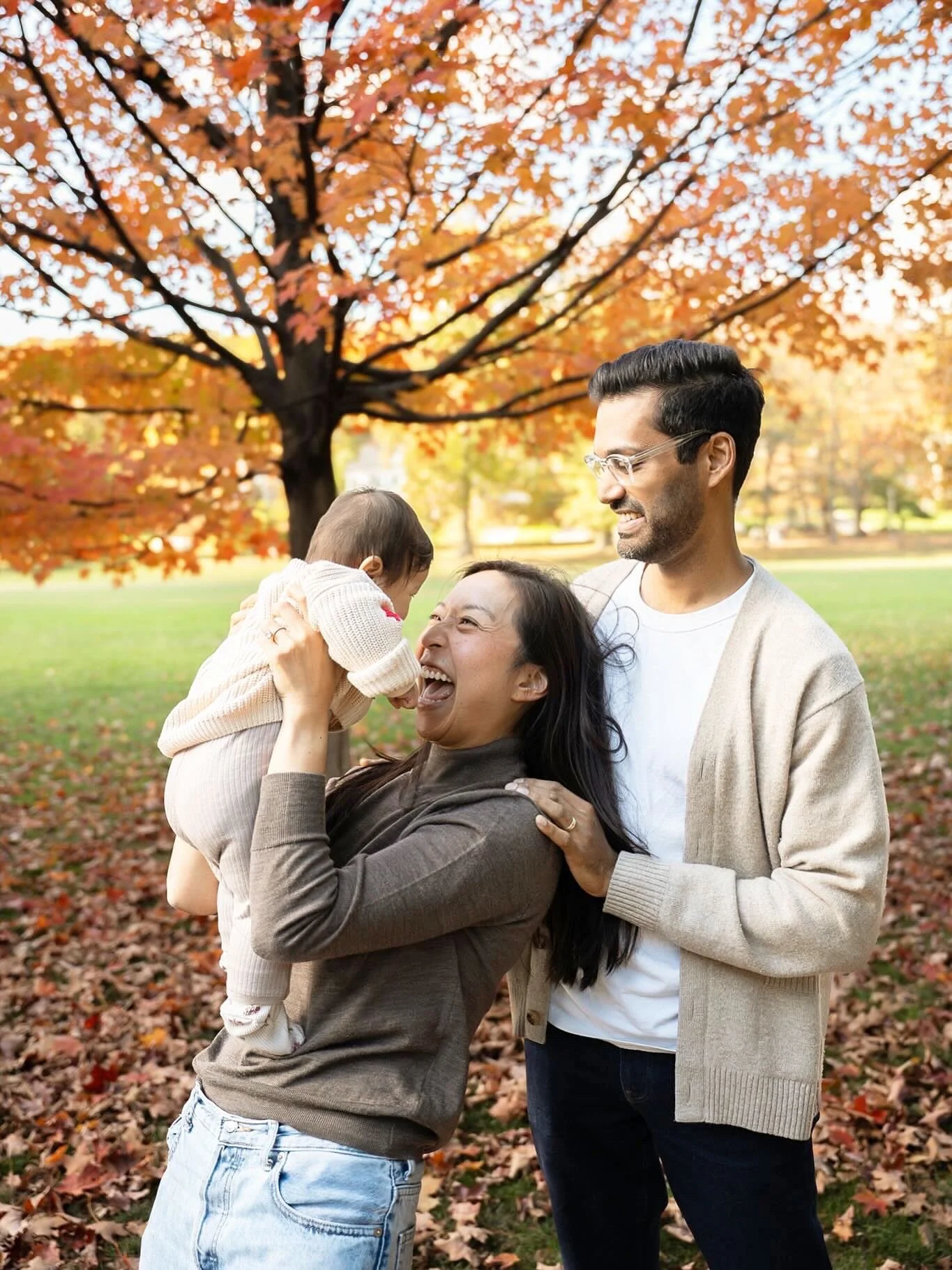 the most perfect fall day in montclair with the kants 🍁 the genuine love &amp; happiness between these two and their little ones (pup included) was insanely infectious. i may or may not have teared up several times while editing this gallery!!!!!! ?
