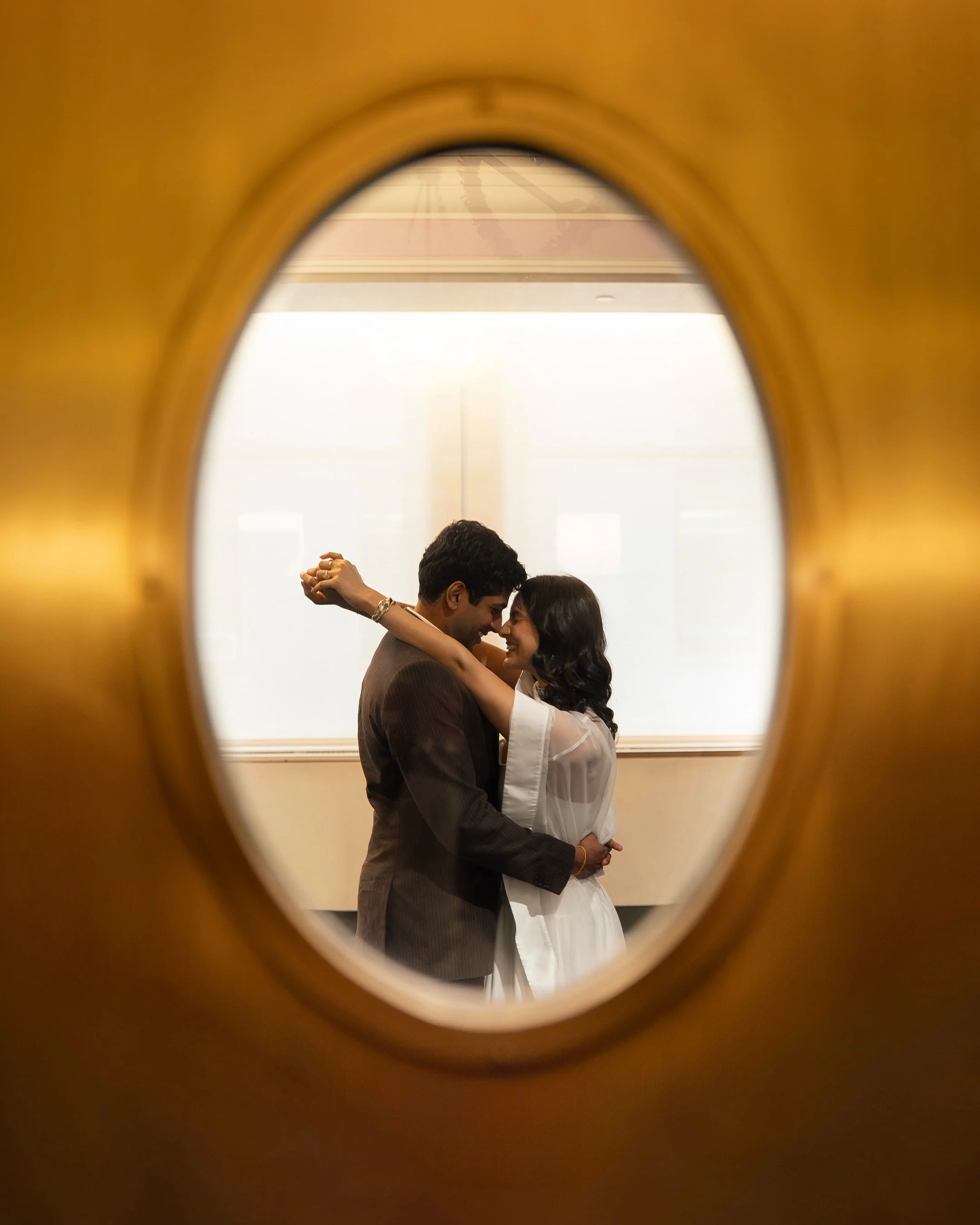 deepa &amp; vinesh&rsquo;s civil wedding | 4.20.26

the most iconic new york love story, brought to you by @hinge 🩵🌸🍕💍🐛🌷🚕

-
keywords:
desi couples
elopement photographer
nyc film photographer
manhattan city hall
2027 wedding planning
candid s
