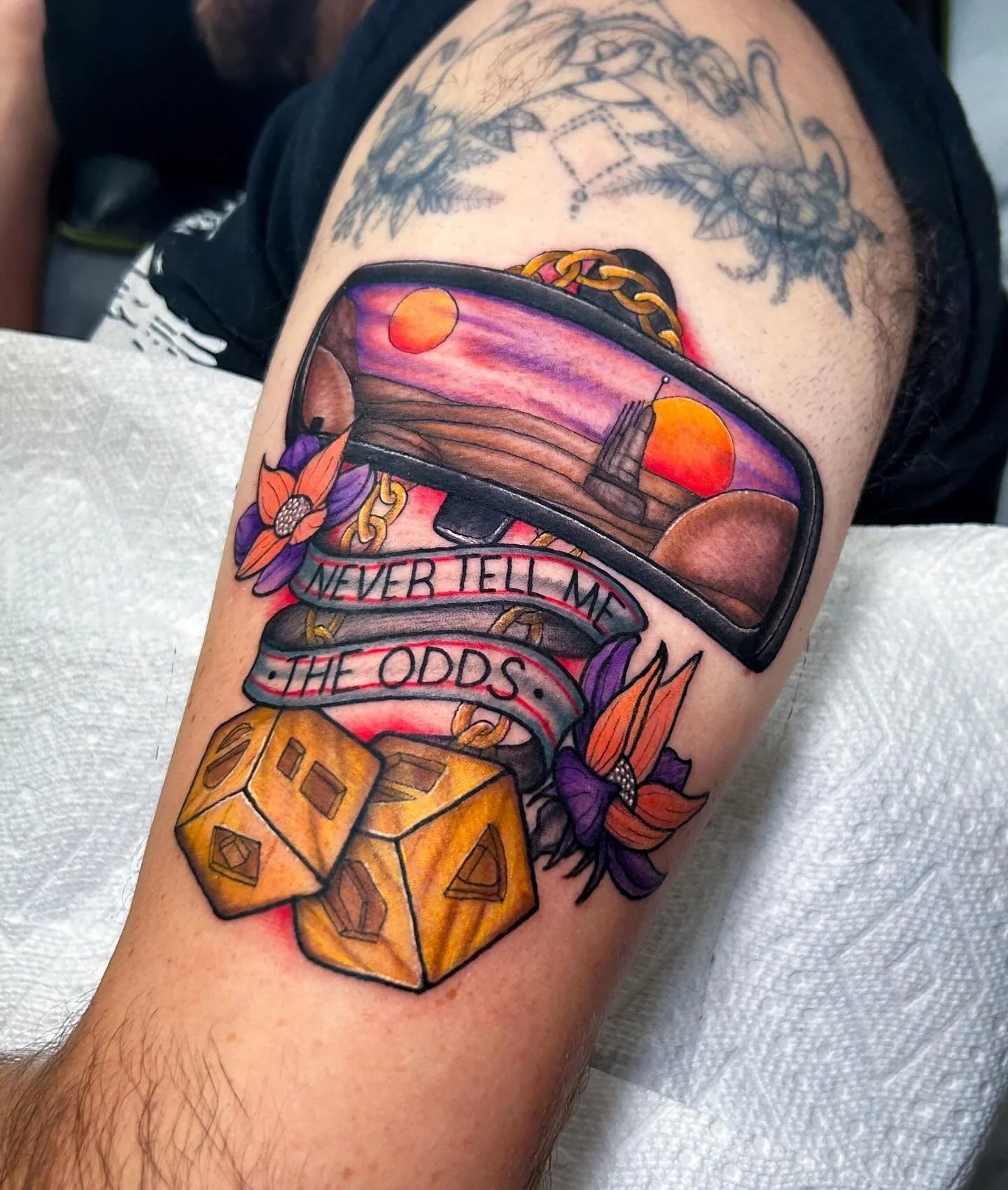 Never look back. Unless you&rsquo;re lookin at some Star Wars shiiit. Such a fun request. Let&rsquo;s keep the dice rollin&rsquo; and throw some more ideas at me 🎲

#starwars #starwarstattoo #denver #denvertattoo #denvertattoos #bouldertattoo #bould