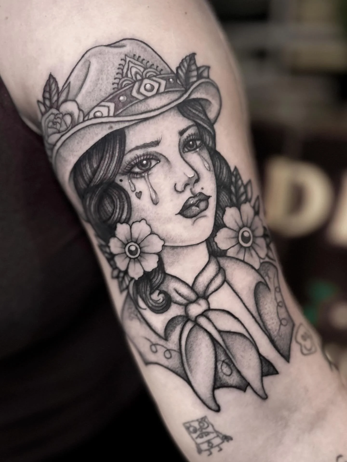 I was so excited and honored to be asked to do this. I would absolutely love to get to do more cowgirls 🖤 Reach out to set something up!

#denvertattoo #denvertattooartist #coloradotattooartist #bouldertattooartist #cowgirltattoo