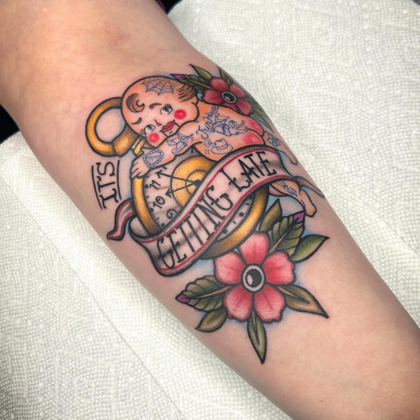 ✨Reach out with your wild ideas✨ Booking for May ✨

#denvertattoo #denvertattooartist #bouldertattoo #coloradotattooartist #kewpietattoo