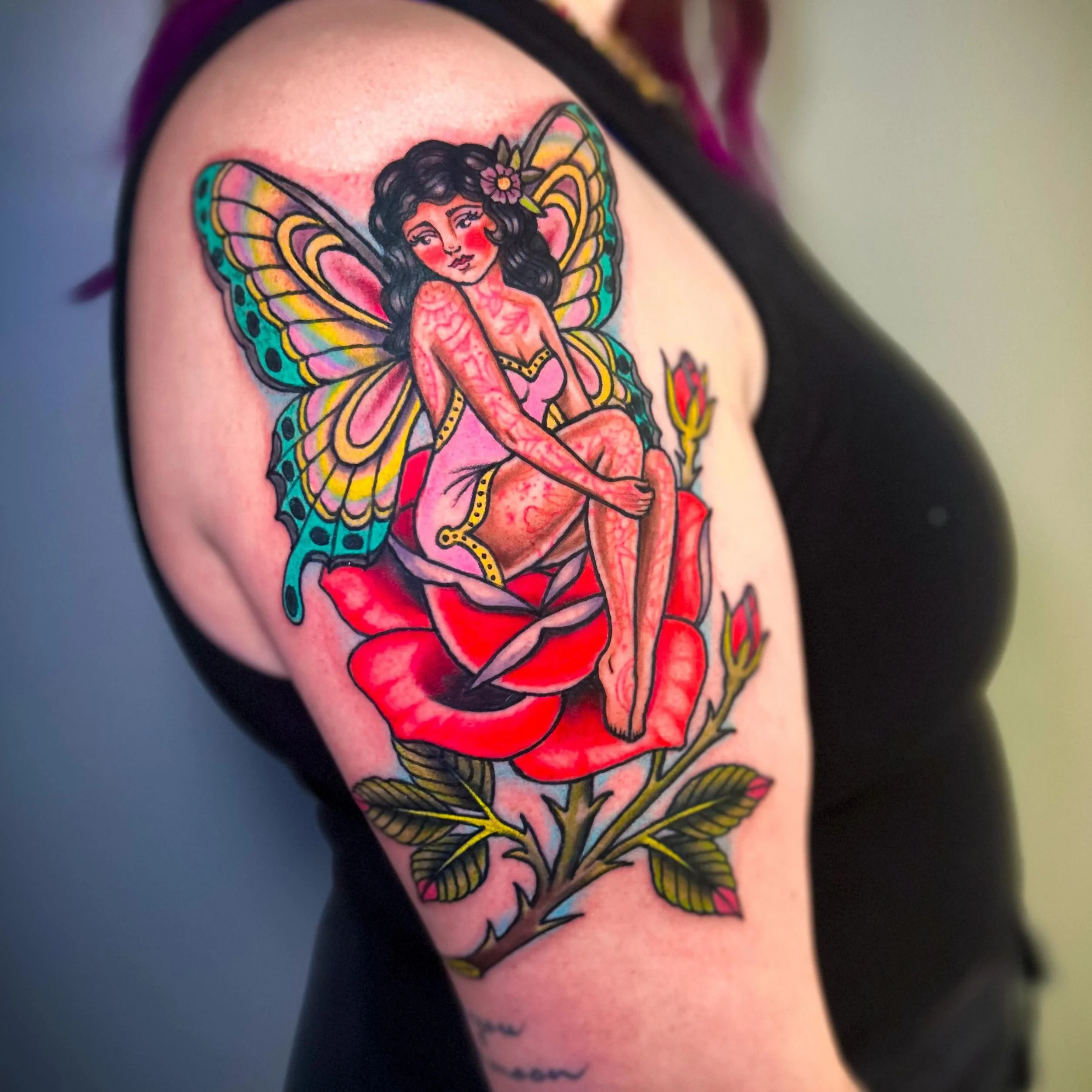 ✨ Prismatic fairy ✨ for Amanda. Let&rsquo;s do more 🧚 FAIRY-CORE🧚&zwj;♀️ tattoos! I love what I do and I hope to share it with you. Reach out with any inquiries! Looking forward to hearing from ya!

#denvertattoo #denvertattooartist #pinuptattoo #b