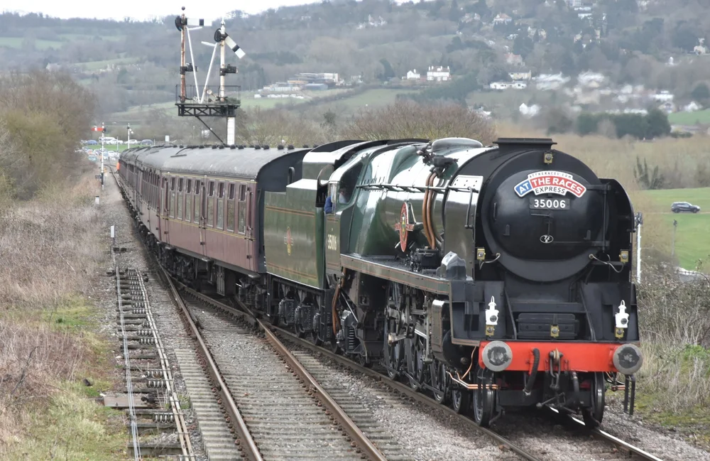 Cheltenham Racecourse | Experience the Thrill — Classic Hospitality