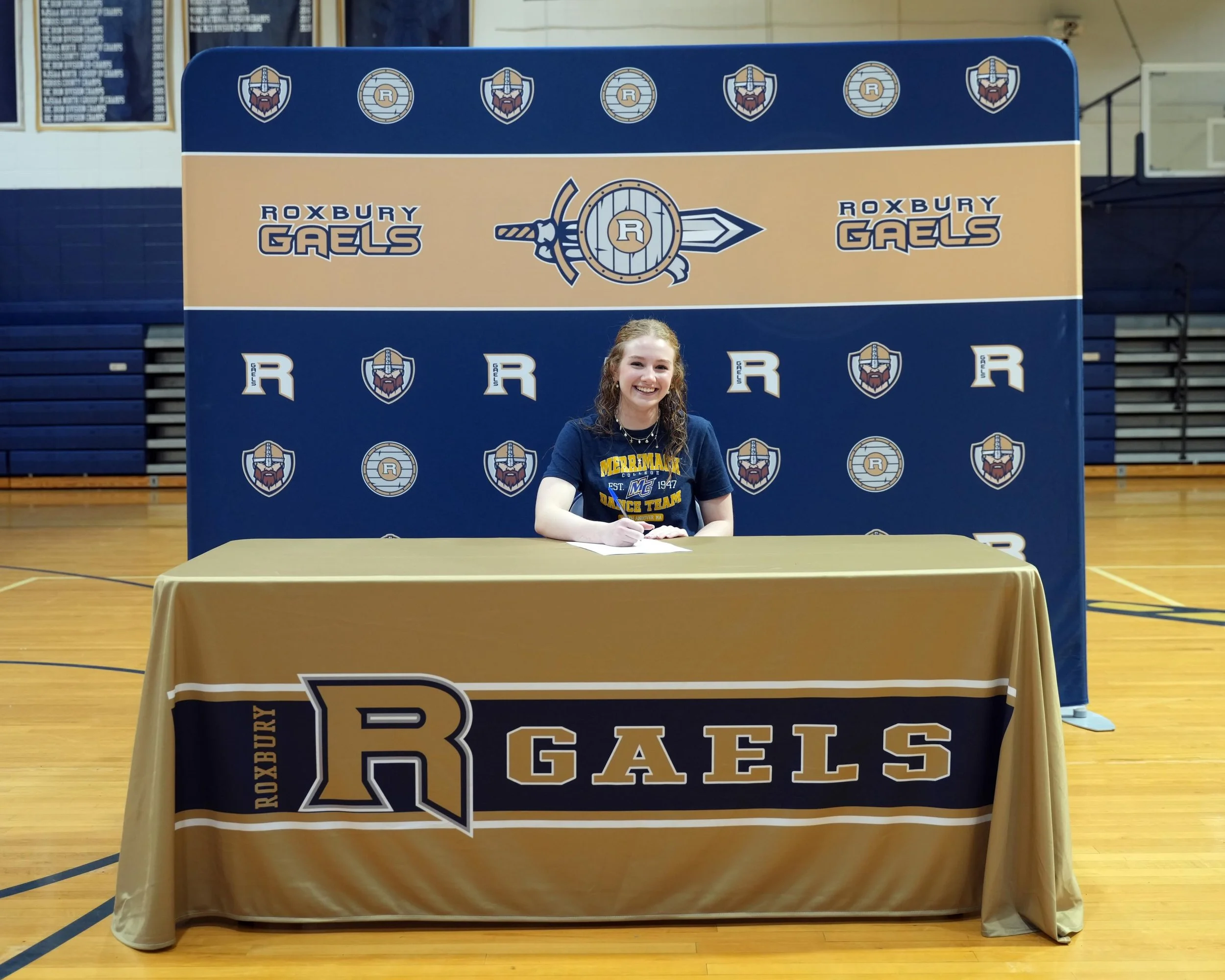 So proud of our girl @taylor.dance26 ✨

We cannot wait to keep cheering you on next year as you continue your dance journey with @merrimackcollegedanceteam 💙💛