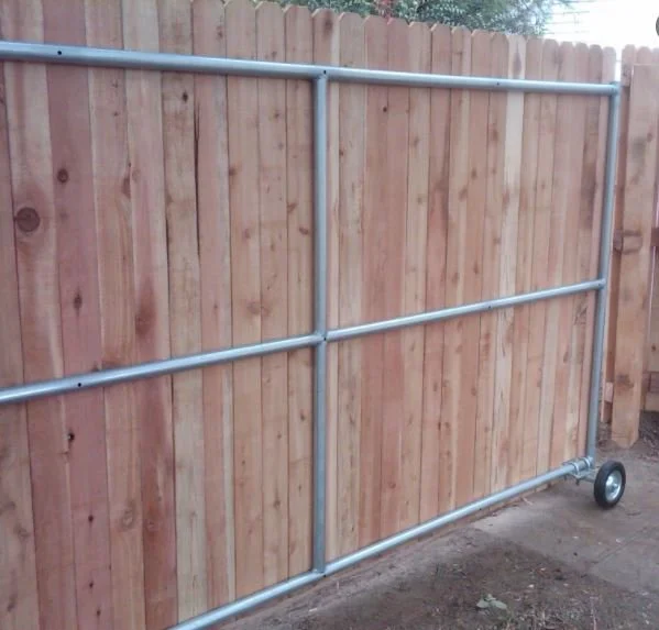 Rolling gate.JPG