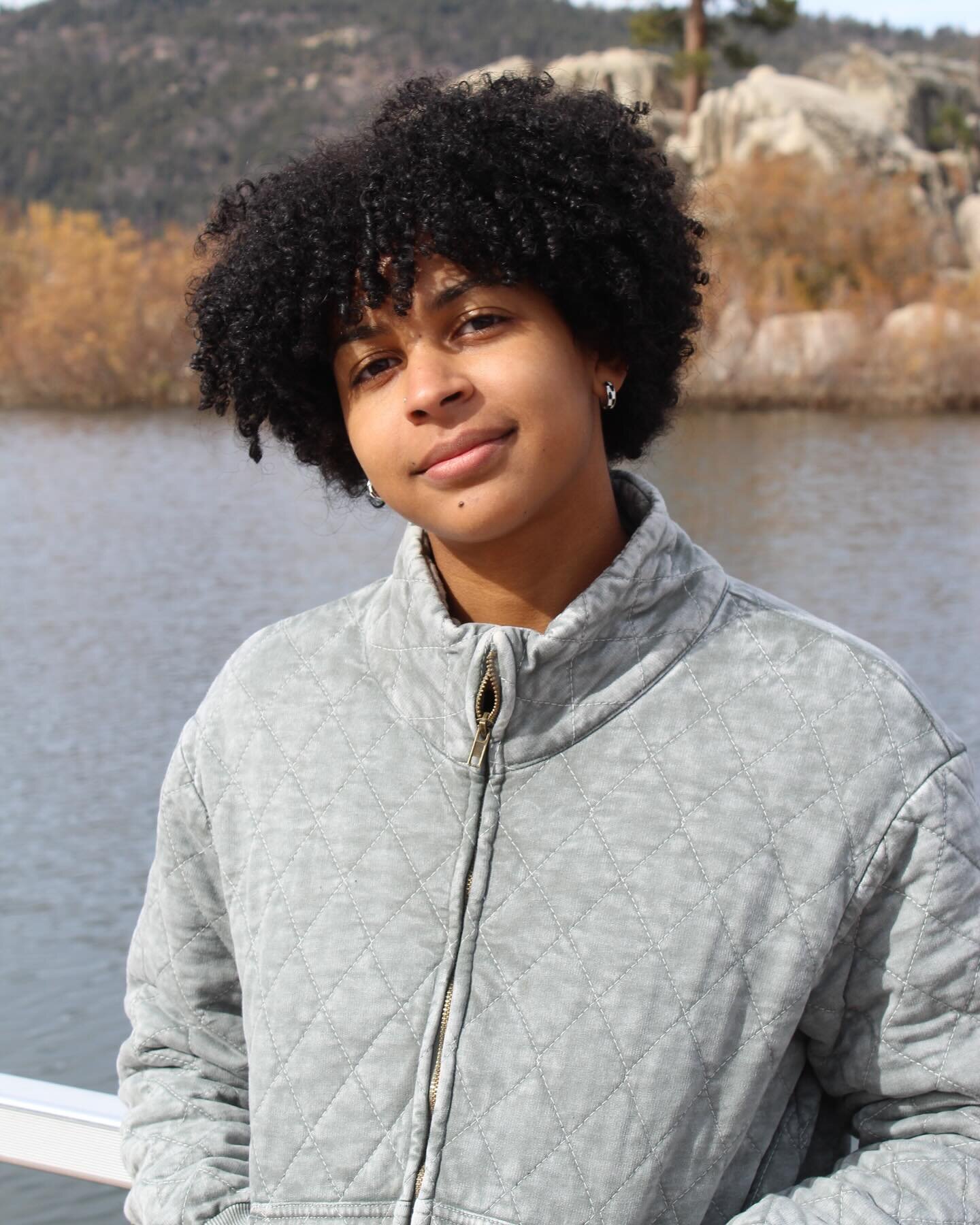 Aye!! 👋🏽 It&rsquo;s Black History Month! Next up, we&rsquo;re highlighting Caribbean-American 🇬🇩, Mia Lewis, our National Youth Transportation Equity Fellow based in Inglewood, California. Mia&rsquo;s project intervention will focus on  contrasti