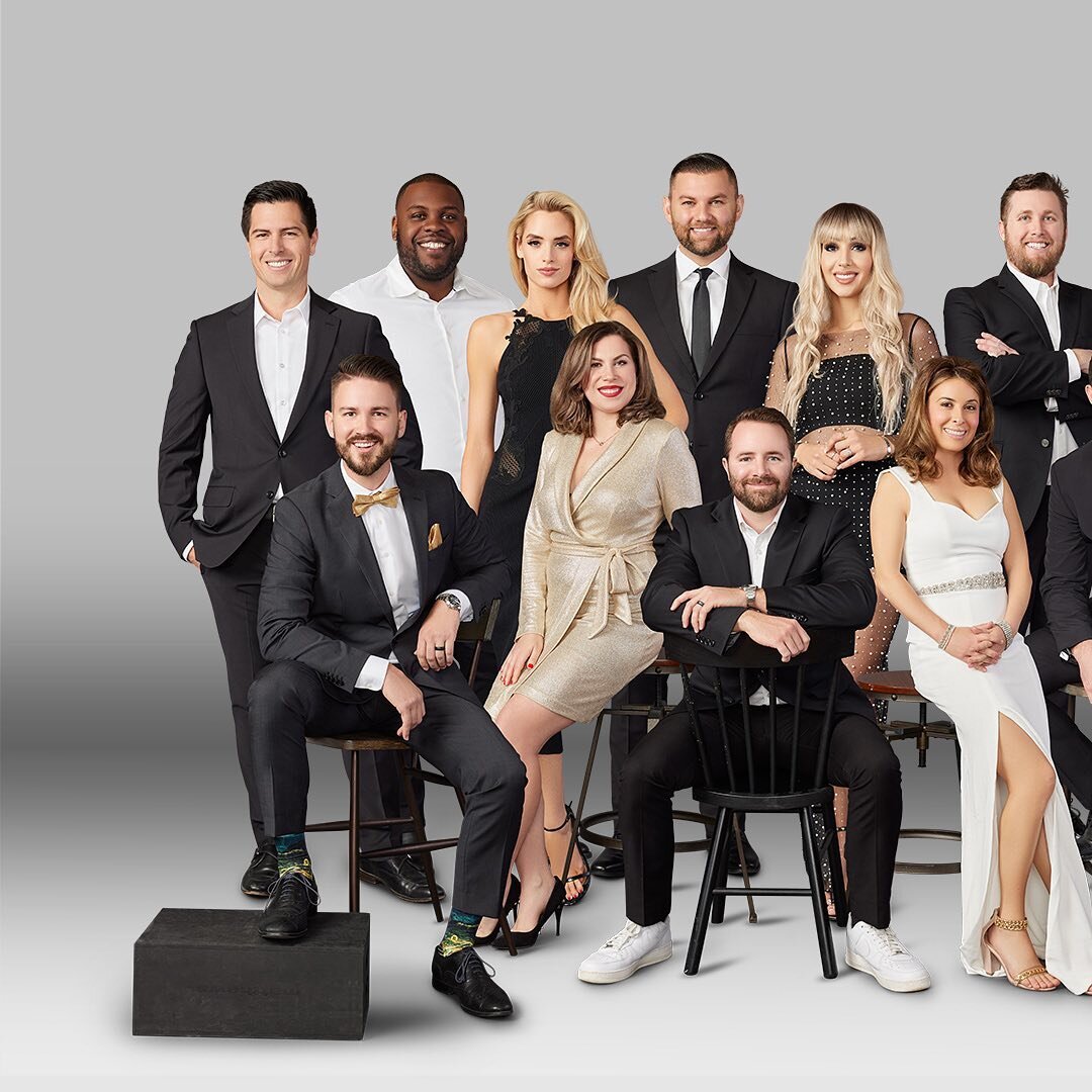 We had the super pleasure to create headshots and portraits of the top 40 real estate producers under 40 by @southocrealproducers 

Congrats to all the best agents in Orange County that won this incredible award! 

Here is a composite portrait that w