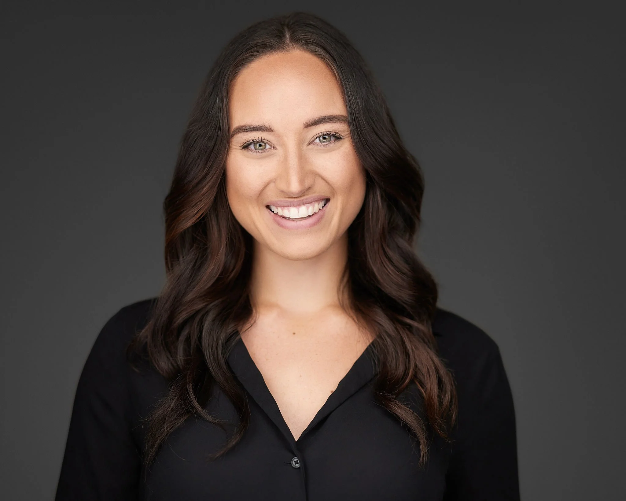 Real Estate woman agent business headshot