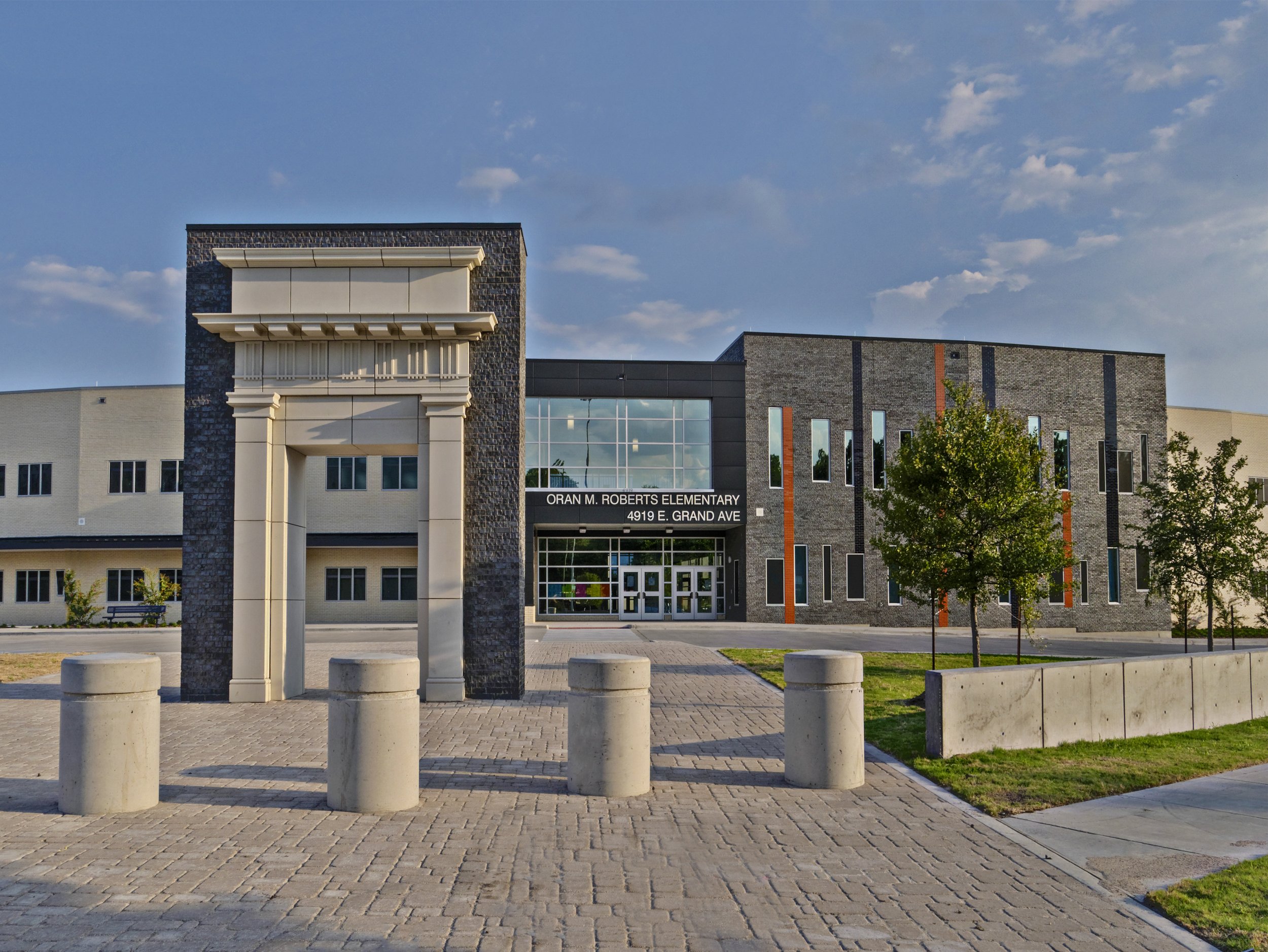 DISD OM Roberts-02.jpg
