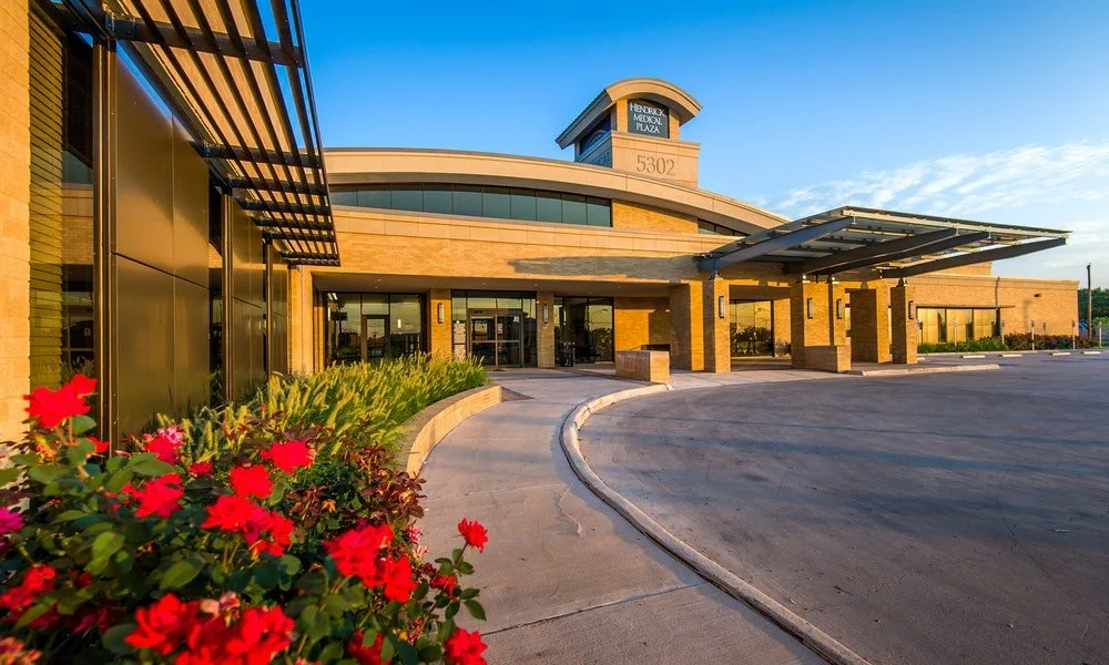 Hendrick Medical Plaza and ER 2.jpg