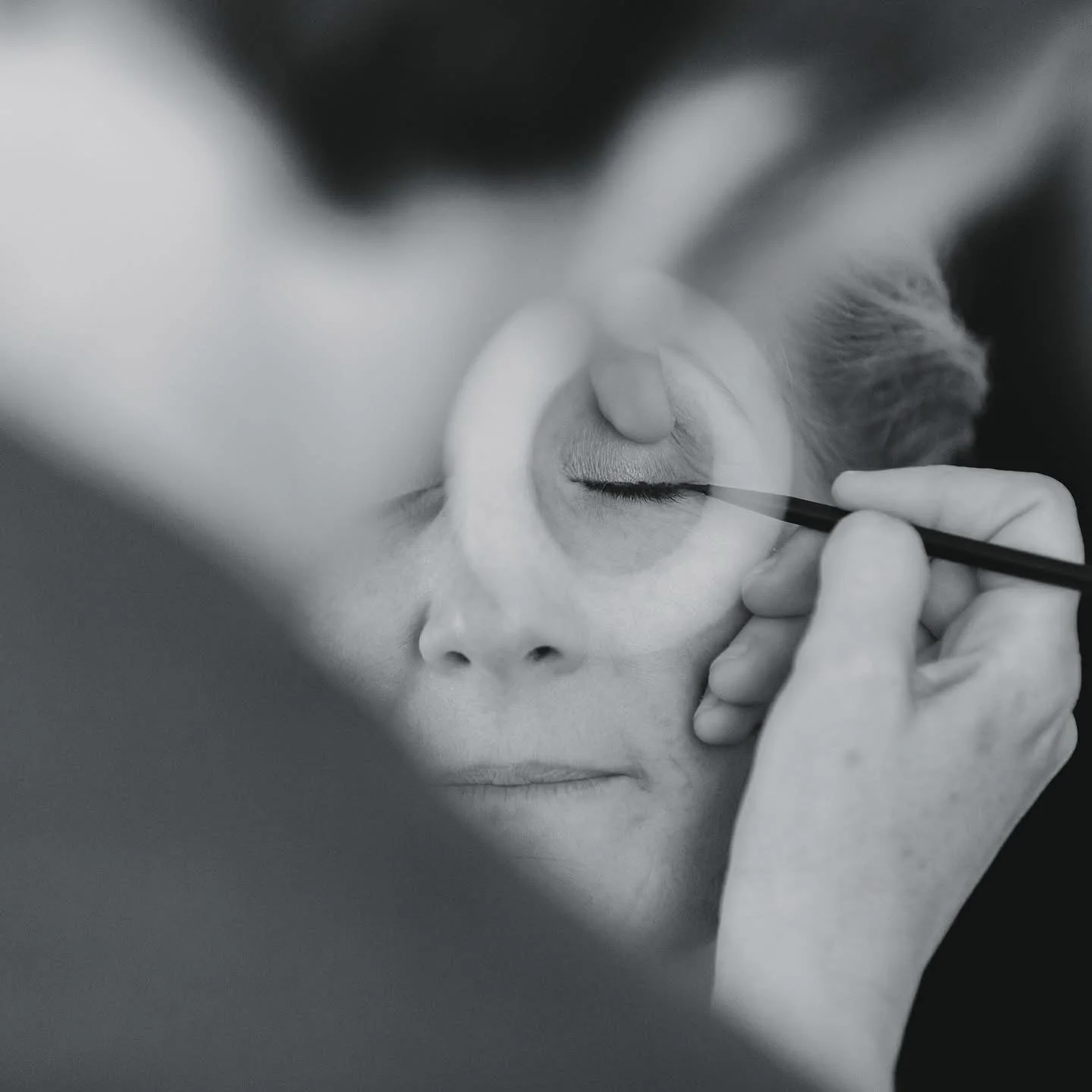 Not every photo needs to be black and white. But some photos? They were always meant to be. You just know it when you see it. #bcweddingphotographer #blackandwhitephotography #weddingphotographers #vancouverislandphotographer