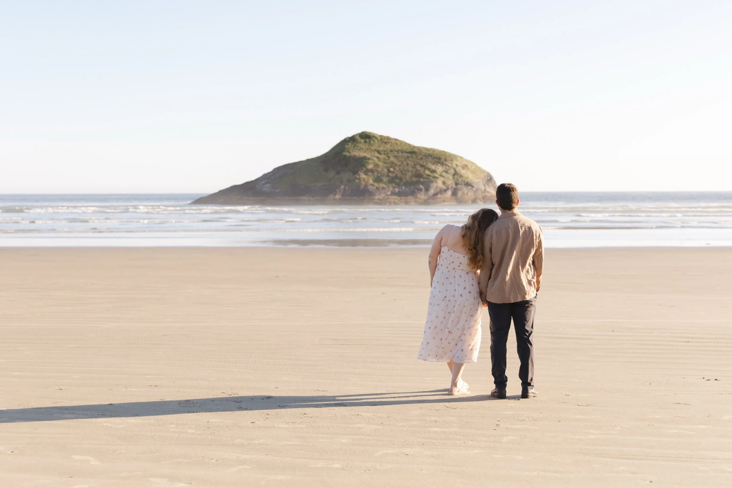 My favourite place. Long Beach, Pacific Rim National Park. Another preview from our shoot with Amber and Jaiden ❤️ #couplesphotography #tofinophotographer #vancouverislandphotographer