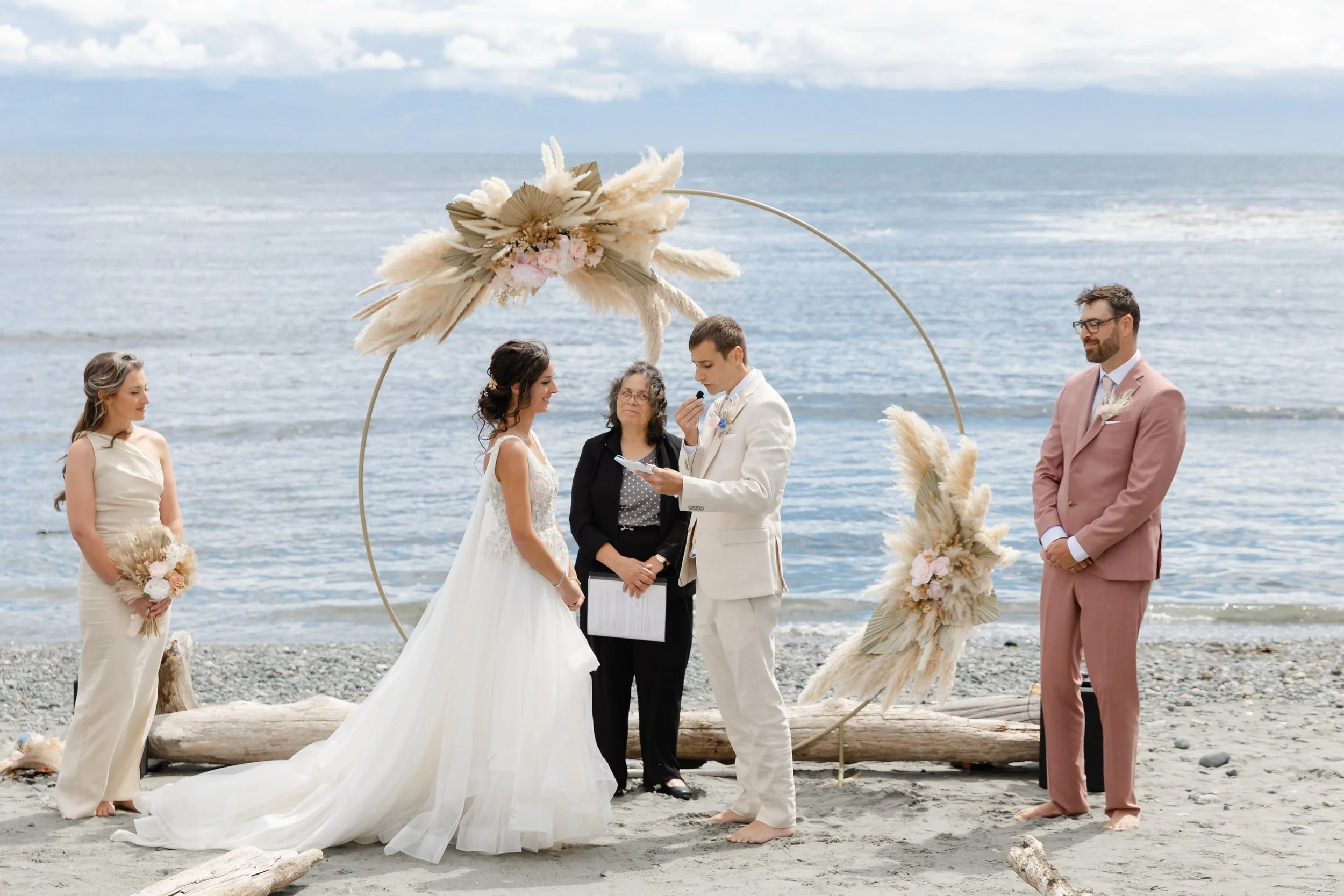 Previews from Julia and Raymond&rsquo;s wedding day. Truly a special day and we were honoured to be there to capture it all. ❤️

Reception Venue @sookeharbourhouse
Morning Venue @woodsidefarmsooke
Makeup by @costa_chic 
Hair by @nataliawedding.bc 
DJ