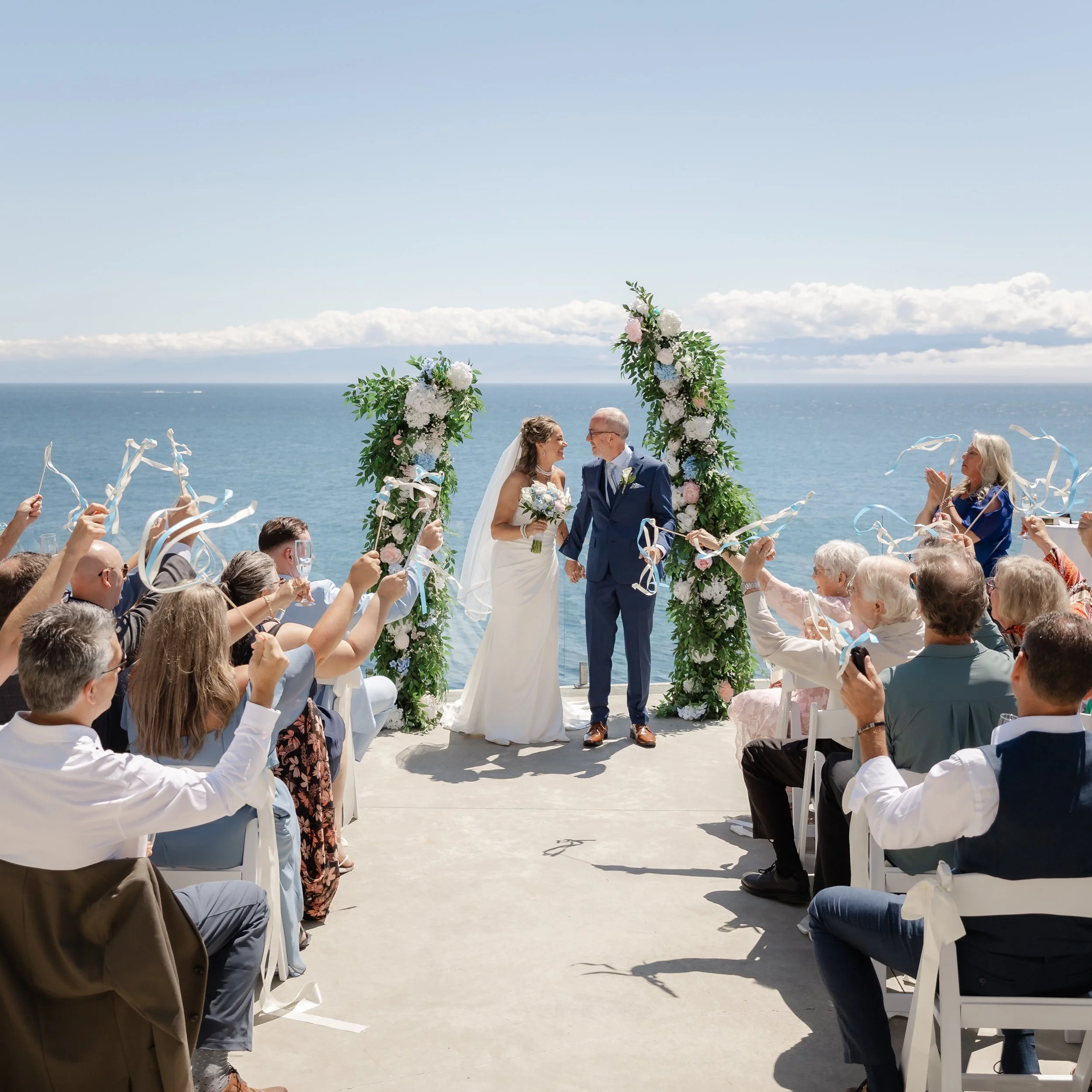 We want to extend our deepest congratulations to Dana and Bill. Married yesterday by the fabulous @andrialeewinters at @thecoveatotterpoint. Surrounded by the most lovely family and friends we were deeply honoured to be there to capture their incredi